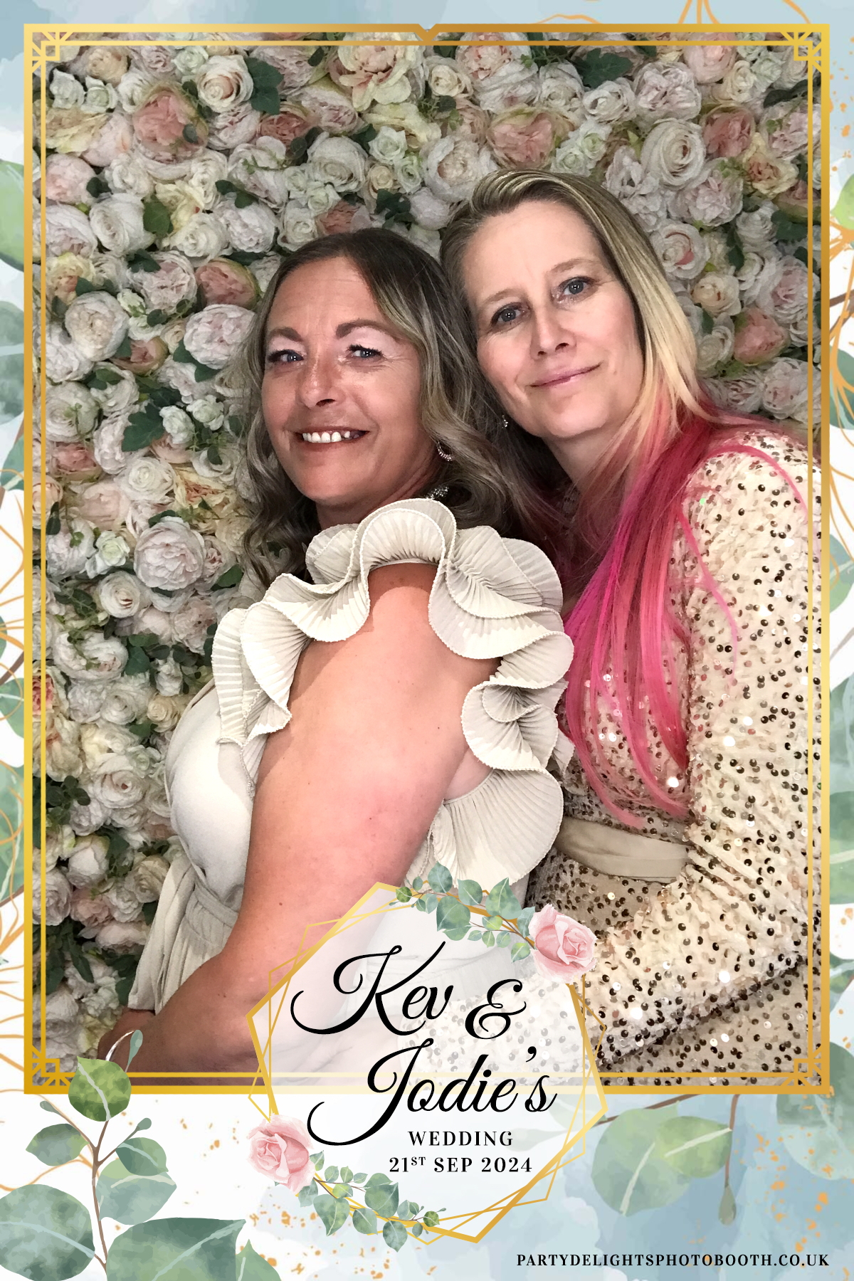 Jodie and kevs wedding | View more photos from the event at gallery.partydelightsphotobooth.co.uk/u/PartyDelightsPhotoBooth/Jodie-and-kevs-wedding