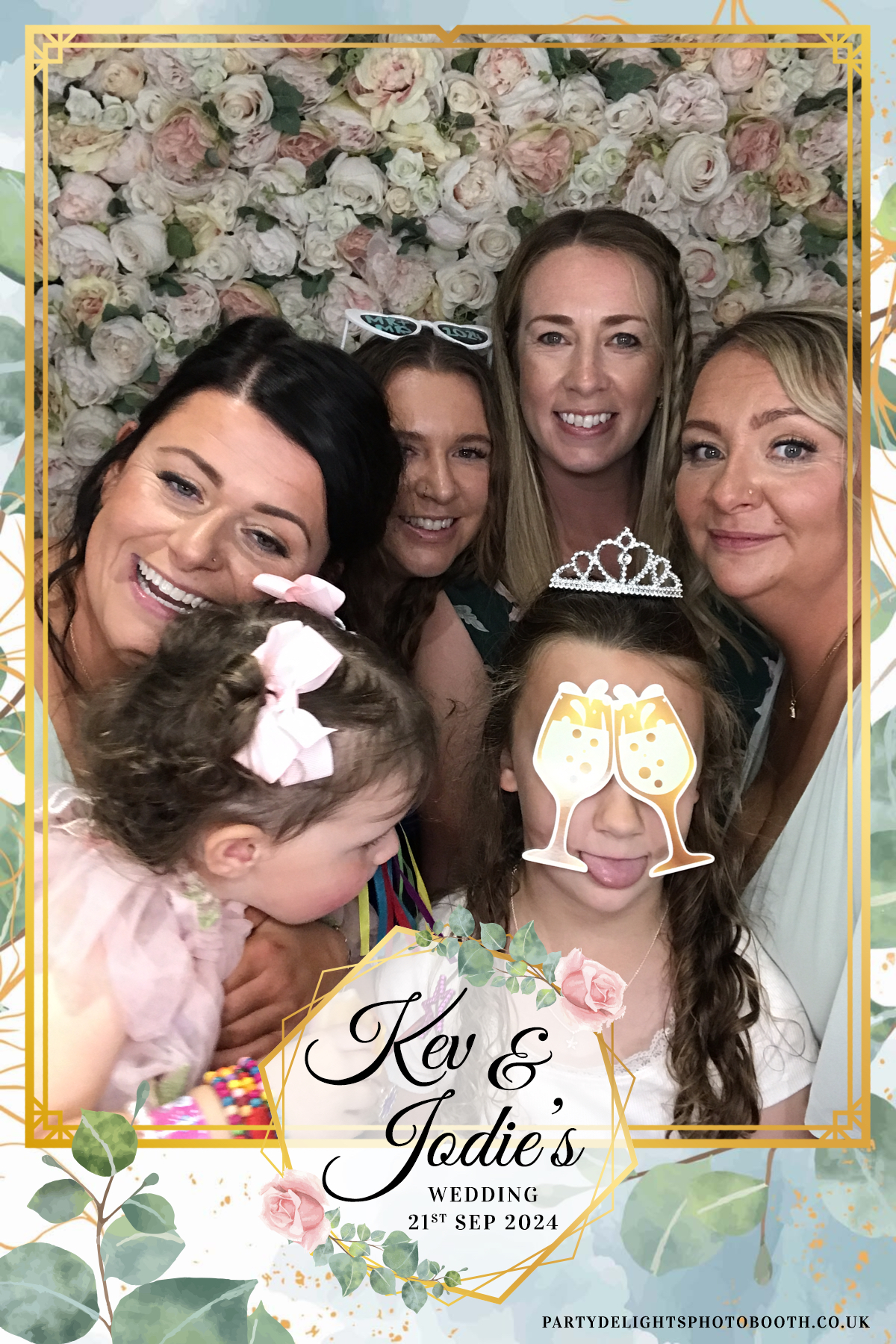 Jodie and kevs wedding | View more photos from the event at gallery.partydelightsphotobooth.co.uk/u/PartyDelightsPhotoBooth/Jodie-and-kevs-wedding