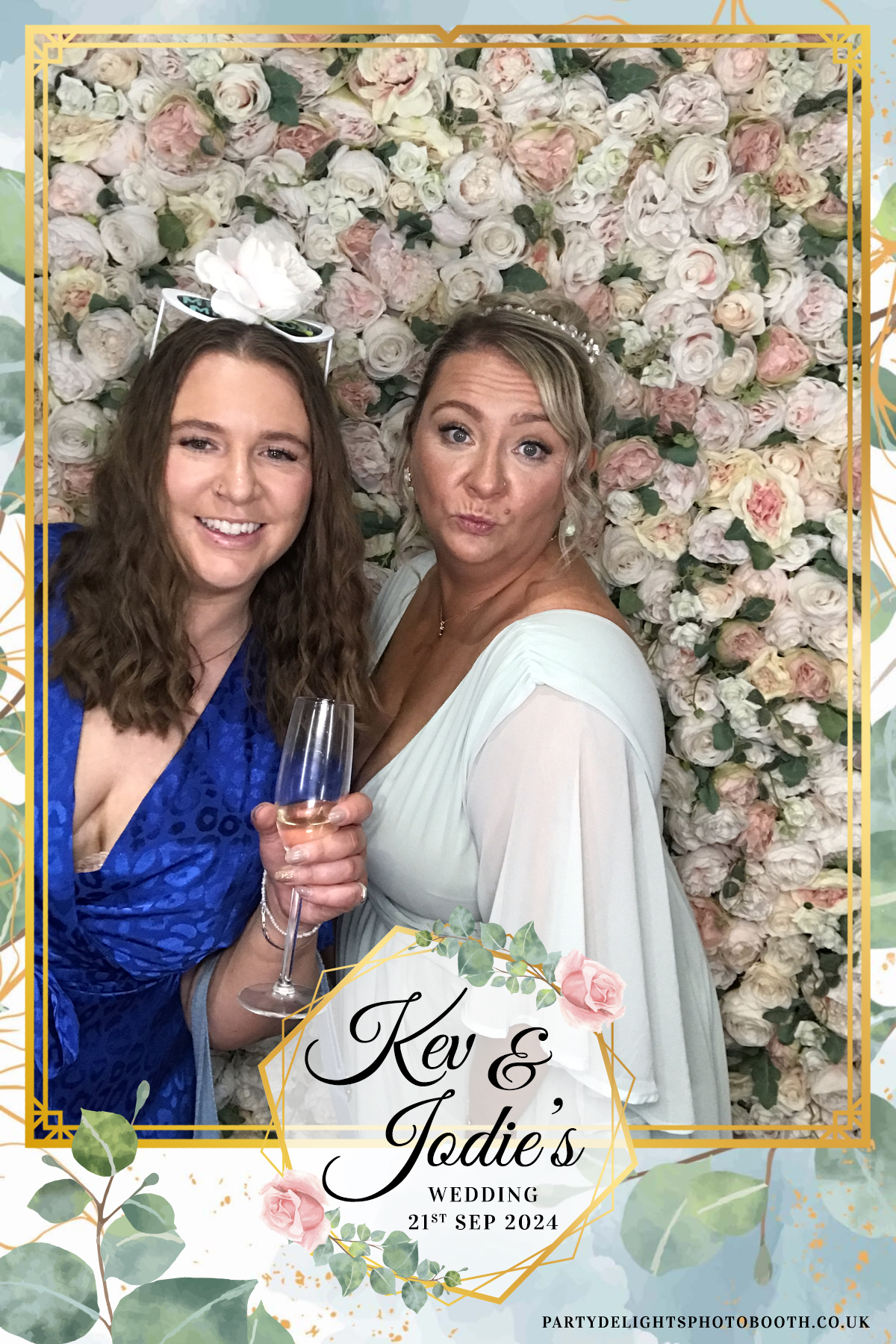 Jodie and kevs wedding | View more photos from the event at gallery.partydelightsphotobooth.co.uk/u/PartyDelightsPhotoBooth/Jodie-and-kevs-wedding