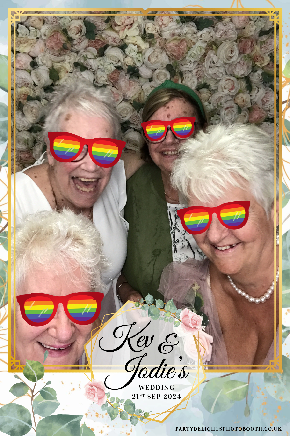 Jodie and kevs wedding | View more photos from the event at gallery.partydelightsphotobooth.co.uk/u/PartyDelightsPhotoBooth/Jodie-and-kevs-wedding
