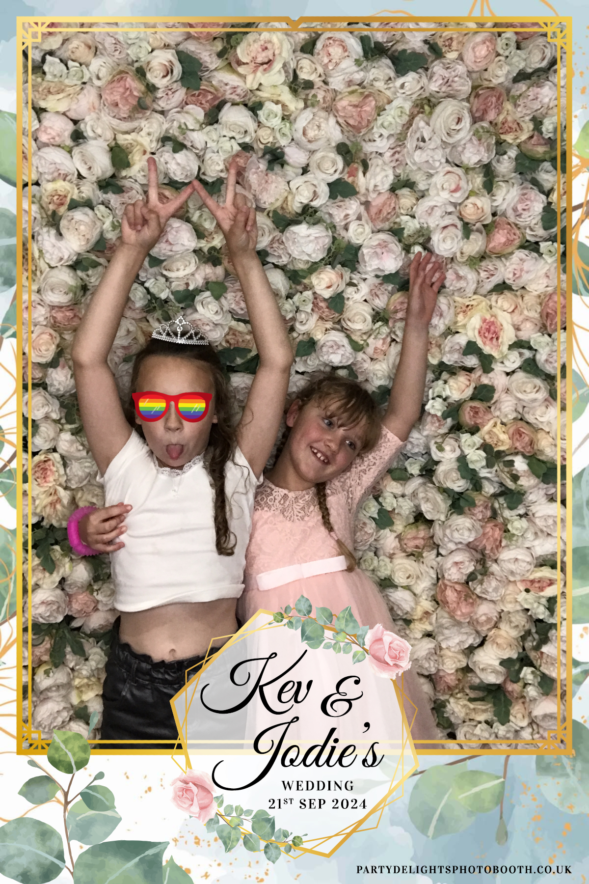 Jodie and kevs wedding | View more photos from the event at gallery.partydelightsphotobooth.co.uk/u/PartyDelightsPhotoBooth/Jodie-and-kevs-wedding