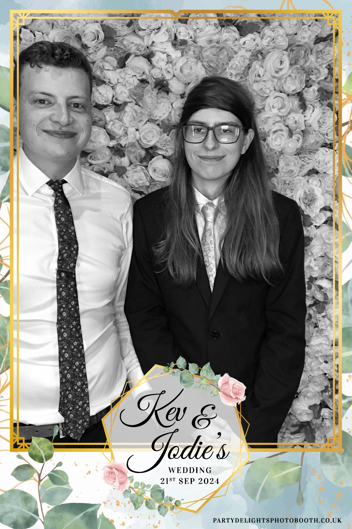 Jodie and kevs wedding | View more photos from the event at gallery.partydelightsphotobooth.co.uk/u/PartyDelightsPhotoBooth/Jodie-and-kevs-wedding