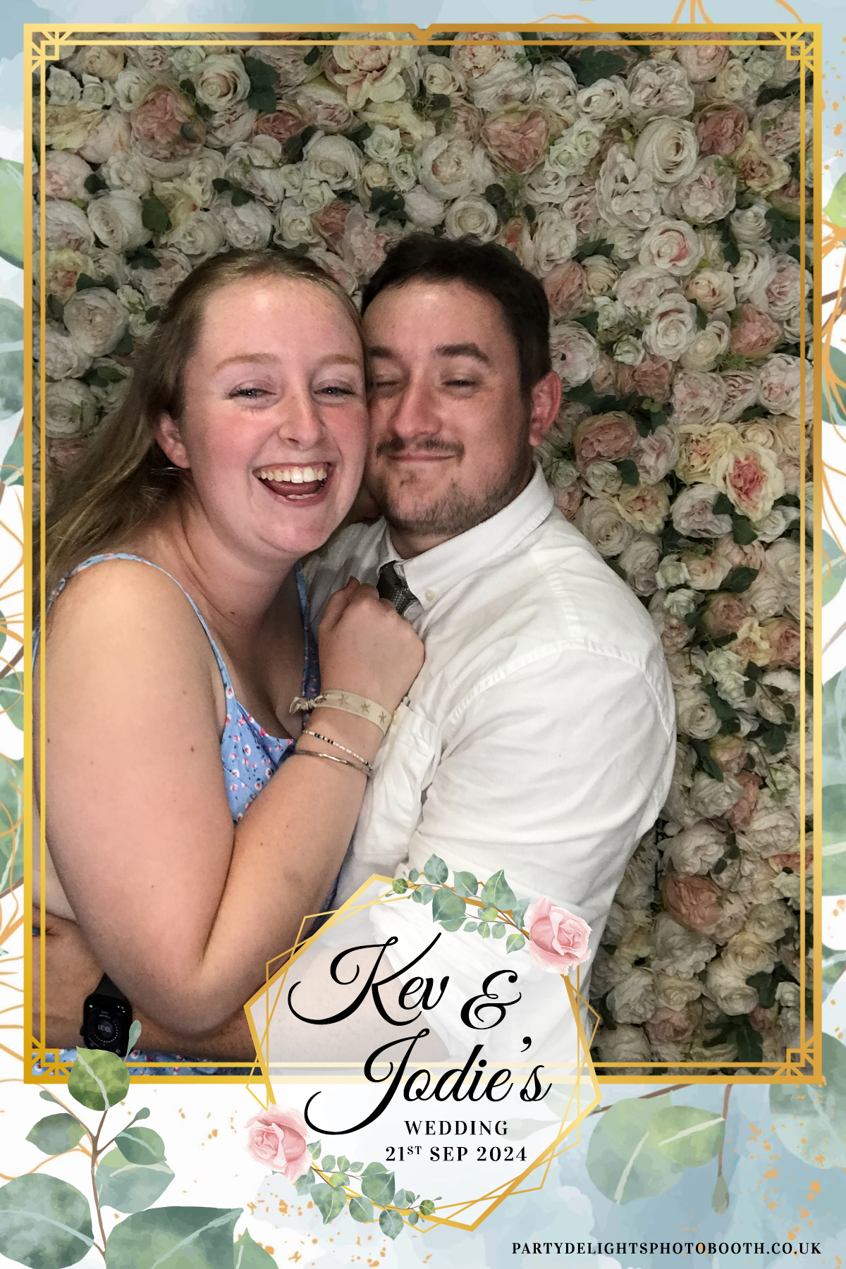 Jodie and kevs wedding | View more photos from the event at gallery.partydelightsphotobooth.co.uk/u/PartyDelightsPhotoBooth/Jodie-and-kevs-wedding