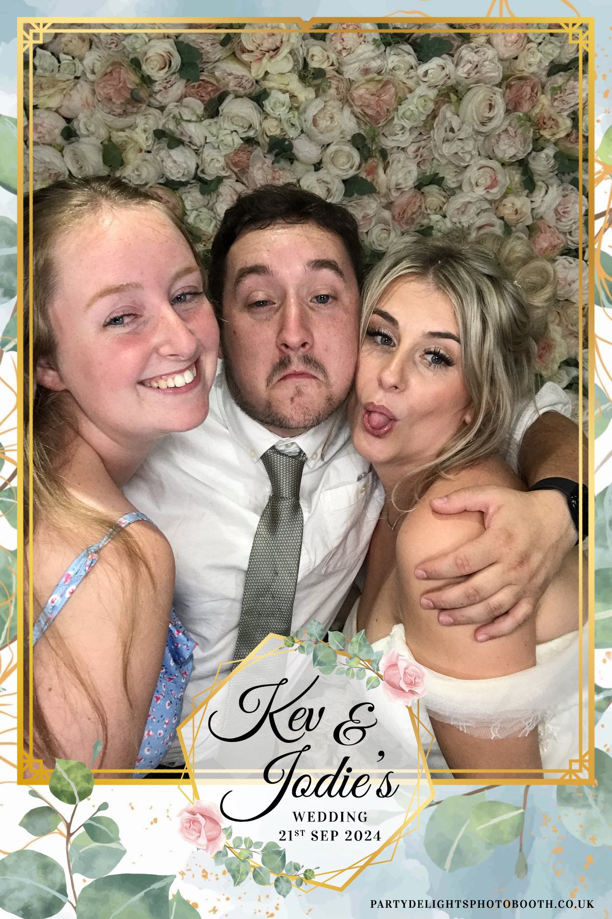 Jodie and kevs wedding | View more photos from the event at gallery.partydelightsphotobooth.co.uk/u/PartyDelightsPhotoBooth/Jodie-and-kevs-wedding
