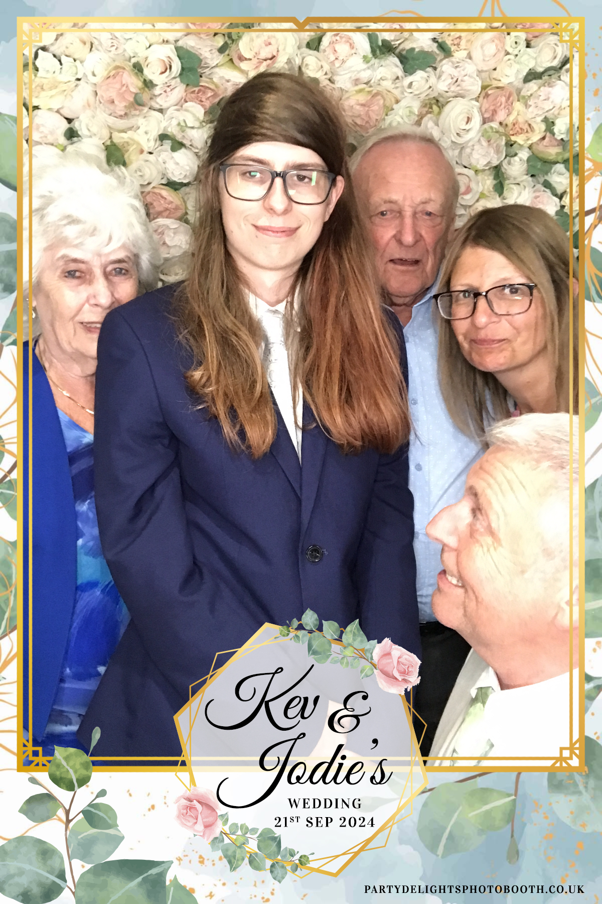 Jodie and kevs wedding | View more photos from the event at gallery.partydelightsphotobooth.co.uk/u/PartyDelightsPhotoBooth/Jodie-and-kevs-wedding