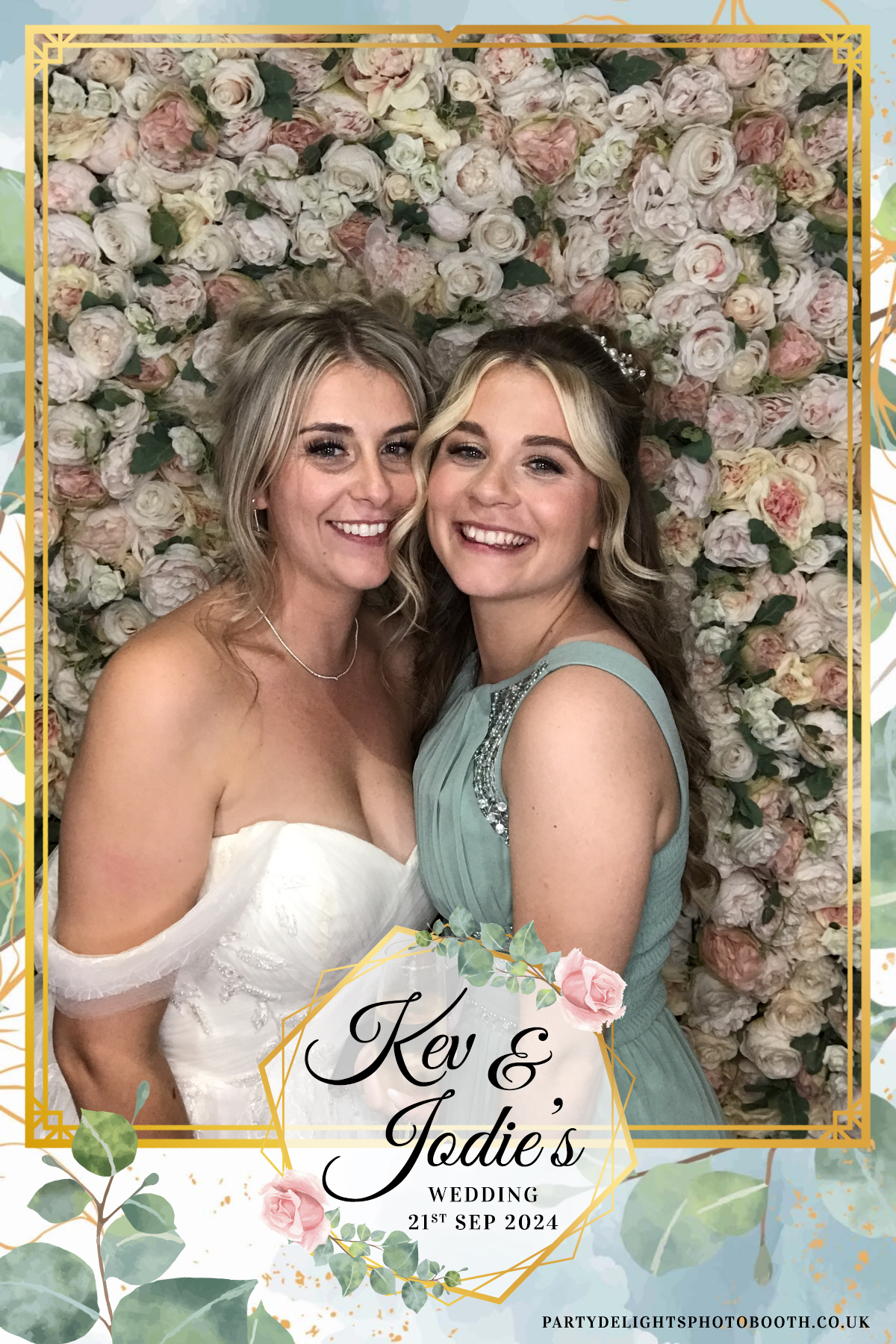 Jodie and kevs wedding | View more photos from the event at gallery.partydelightsphotobooth.co.uk/u/PartyDelightsPhotoBooth/Jodie-and-kevs-wedding