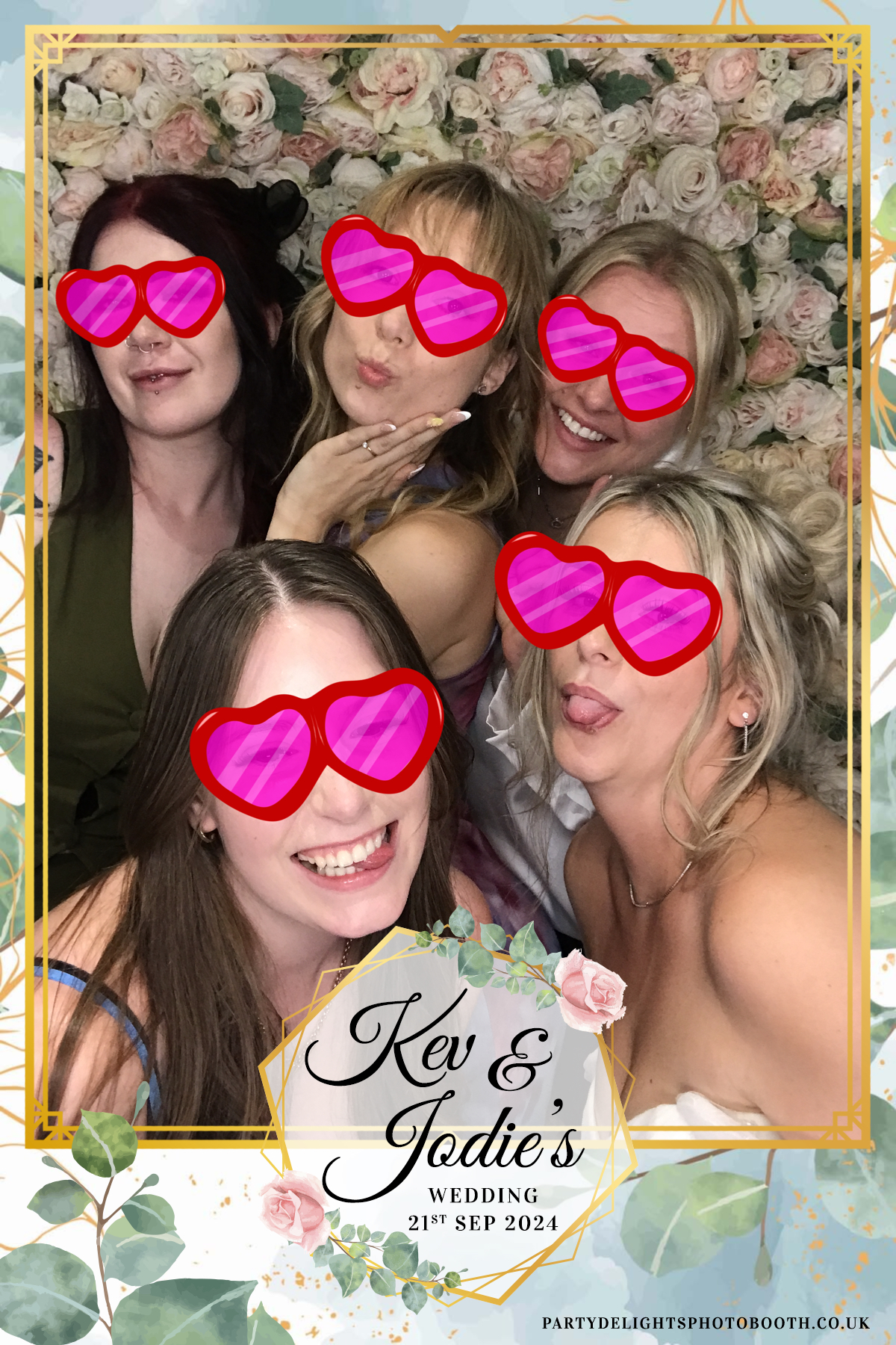 Jodie and kevs wedding | View more photos from the event at gallery.partydelightsphotobooth.co.uk/u/PartyDelightsPhotoBooth/Jodie-and-kevs-wedding