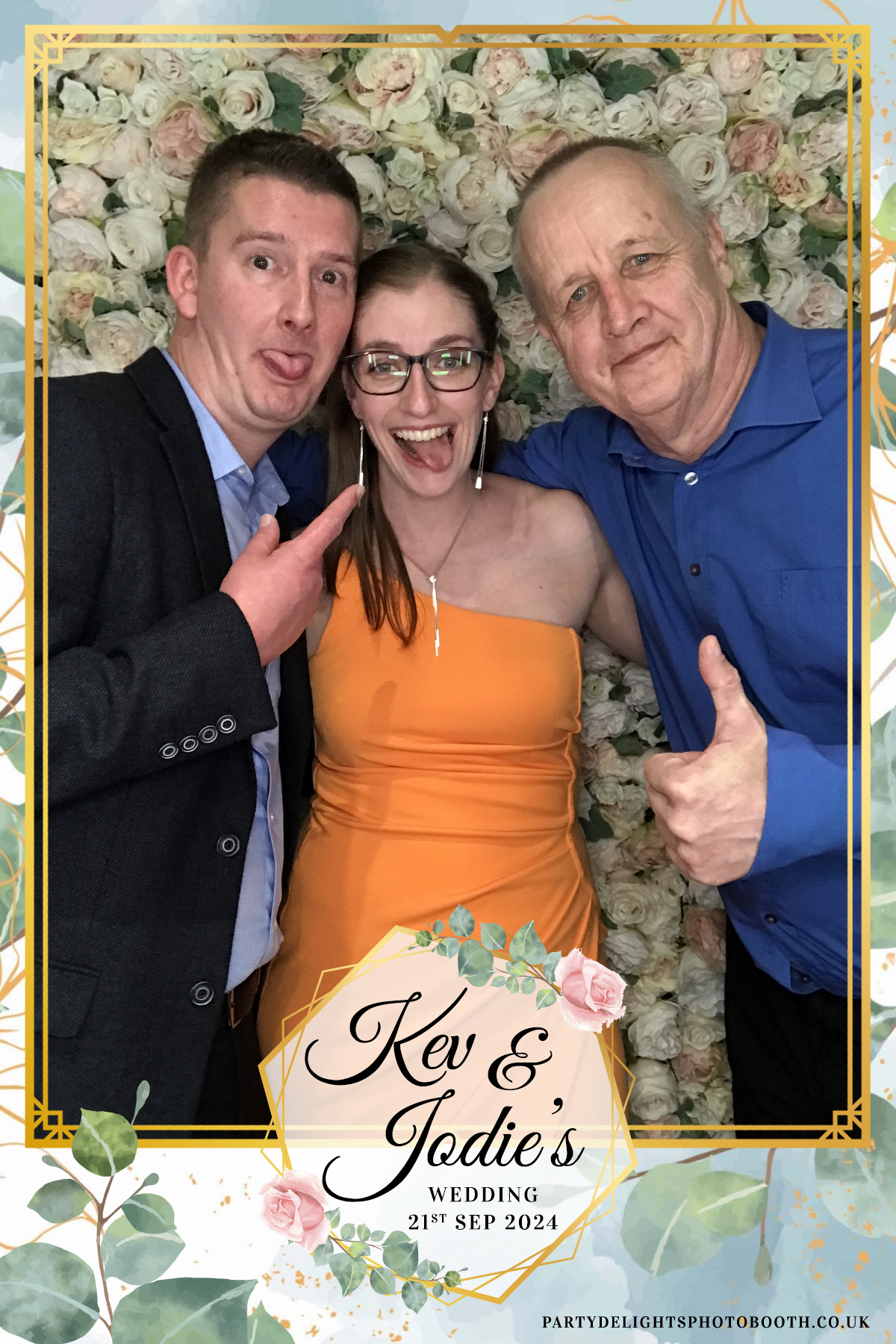 Jodie and kevs wedding | View more photos from the event at gallery.partydelightsphotobooth.co.uk/u/PartyDelightsPhotoBooth/Jodie-and-kevs-wedding