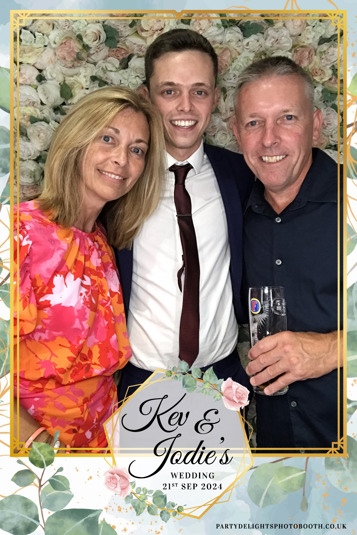 Jodie and kevs wedding | View more photos from the event at gallery.partydelightsphotobooth.co.uk/u/PartyDelightsPhotoBooth/Jodie-and-kevs-wedding