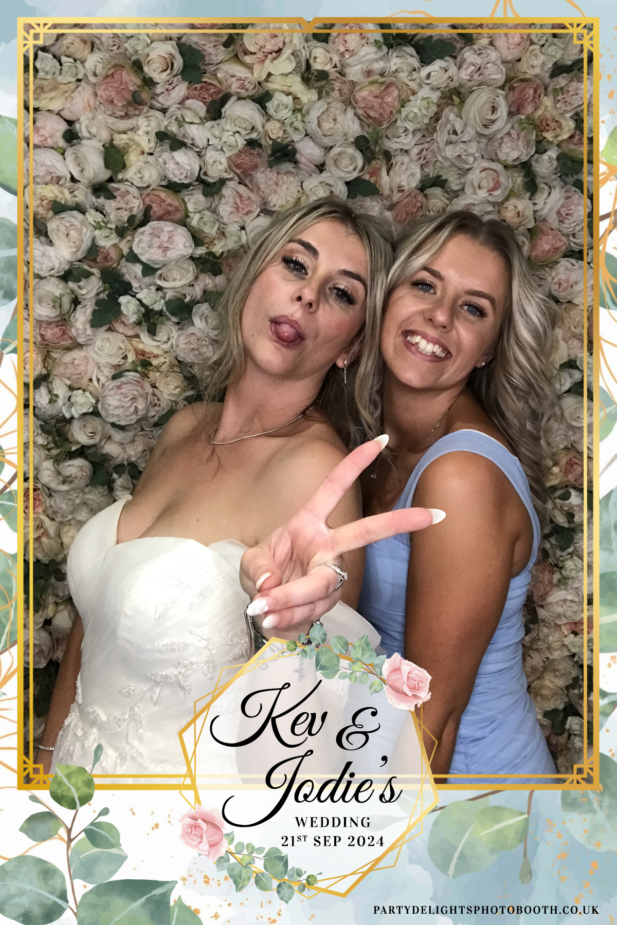 Jodie and kevs wedding | View more photos from the event at gallery.partydelightsphotobooth.co.uk/u/PartyDelightsPhotoBooth/Jodie-and-kevs-wedding