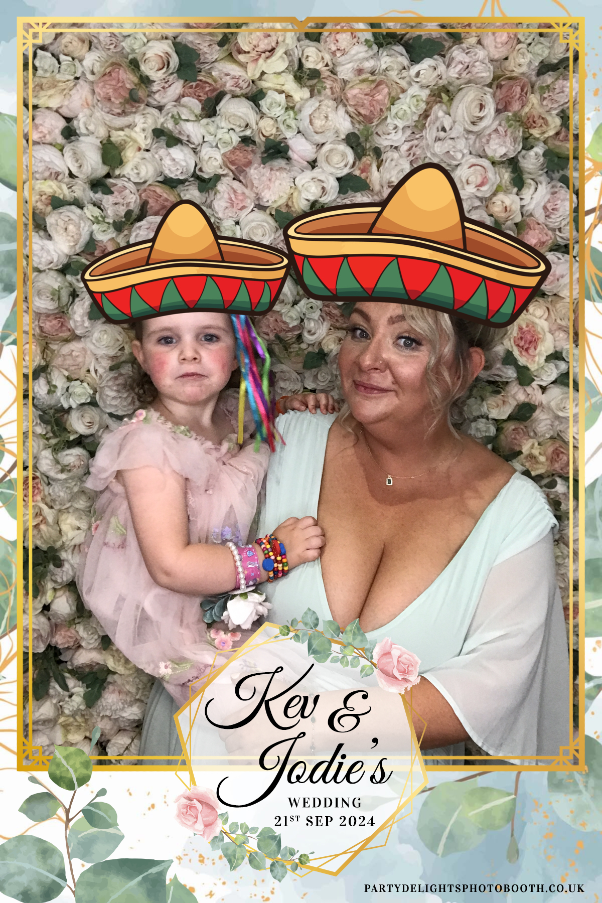 Jodie and kevs wedding | View more photos from the event at gallery.partydelightsphotobooth.co.uk/u/PartyDelightsPhotoBooth/Jodie-and-kevs-wedding