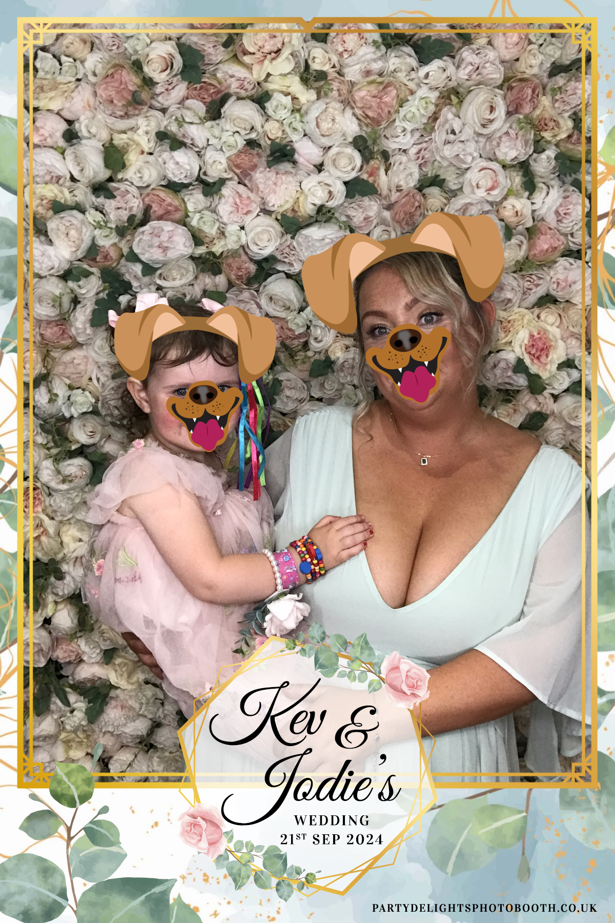 Jodie and kevs wedding | View more photos from the event at gallery.partydelightsphotobooth.co.uk/u/PartyDelightsPhotoBooth/Jodie-and-kevs-wedding