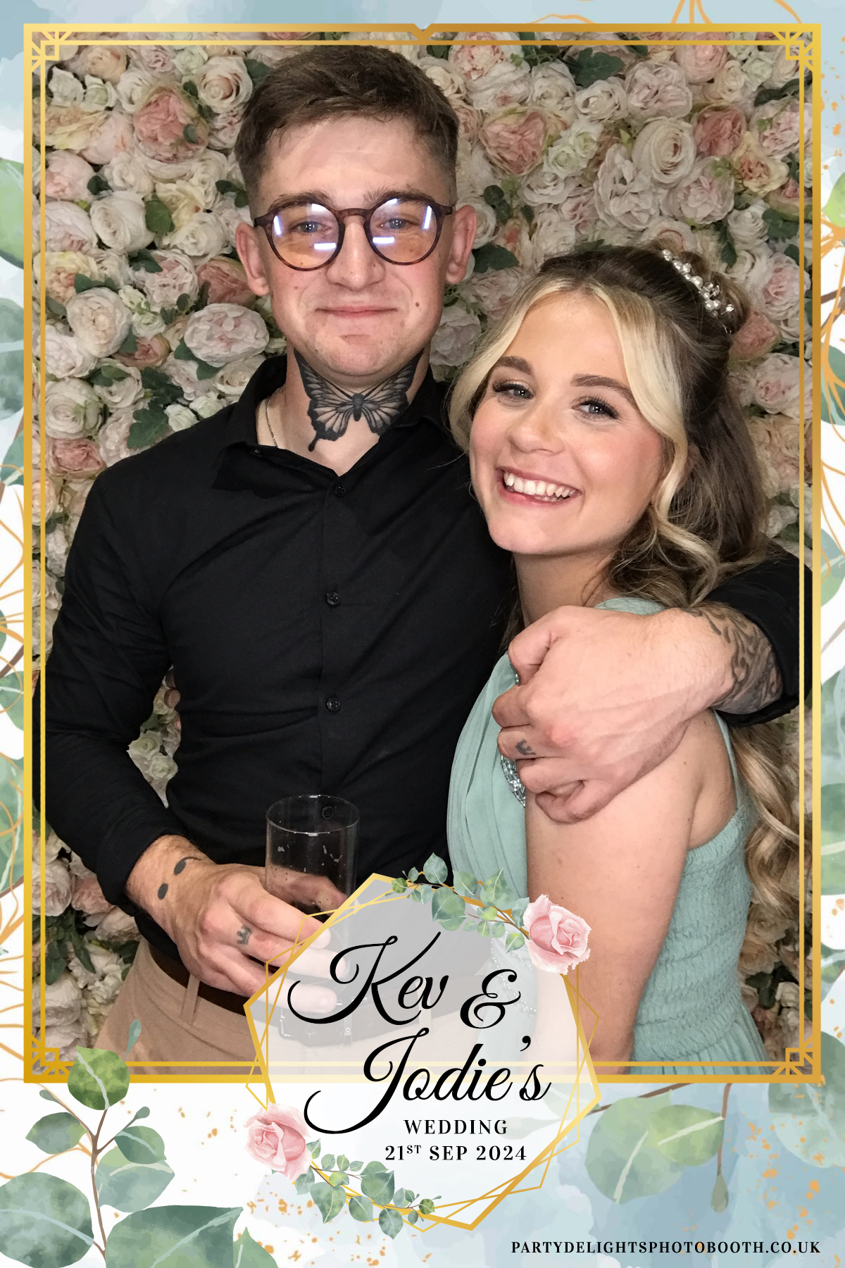 Jodie and kevs wedding | View more photos from the event at gallery.partydelightsphotobooth.co.uk/u/PartyDelightsPhotoBooth/Jodie-and-kevs-wedding