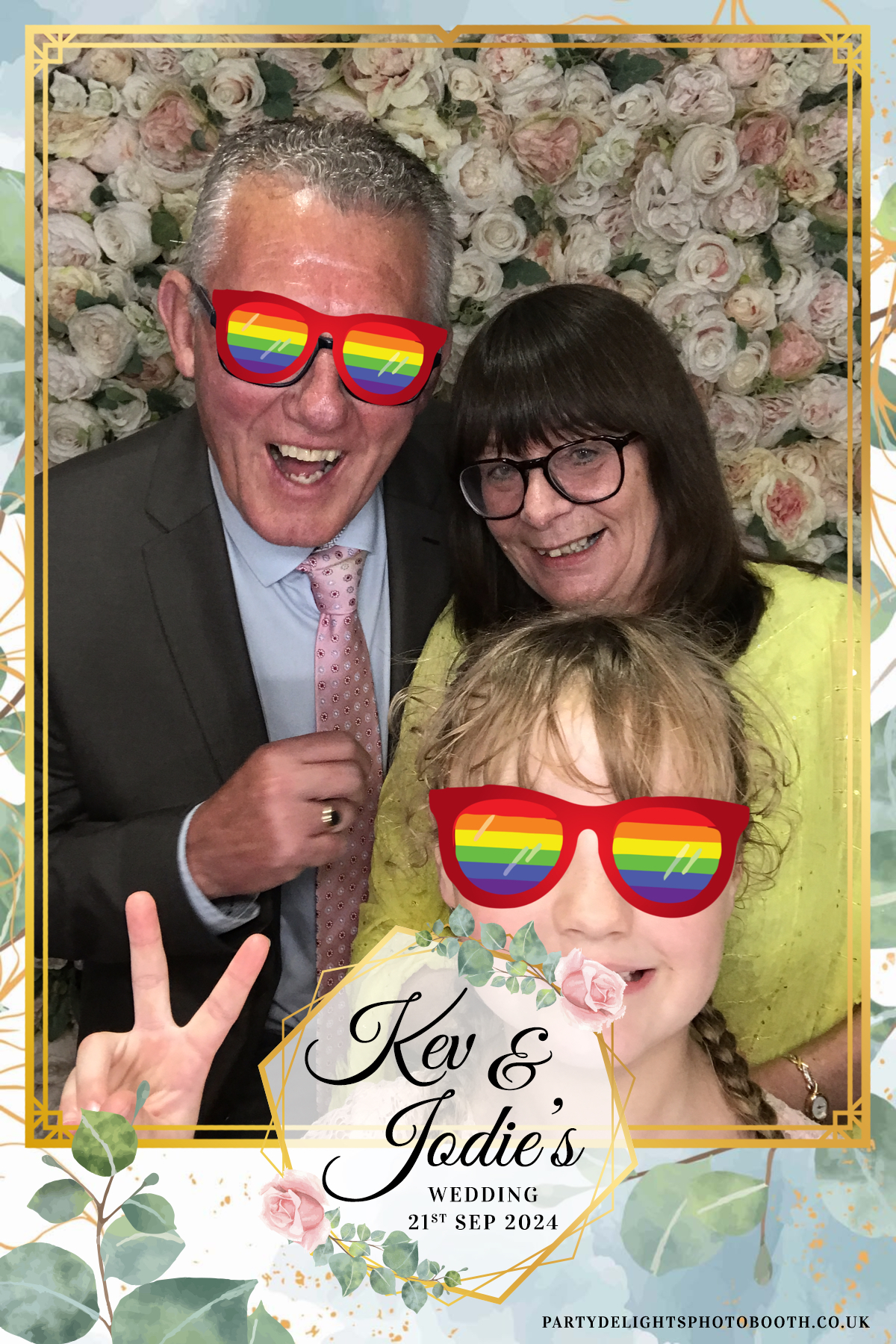 Jodie and kevs wedding | View more photos from the event at gallery.partydelightsphotobooth.co.uk/u/PartyDelightsPhotoBooth/Jodie-and-kevs-wedding
