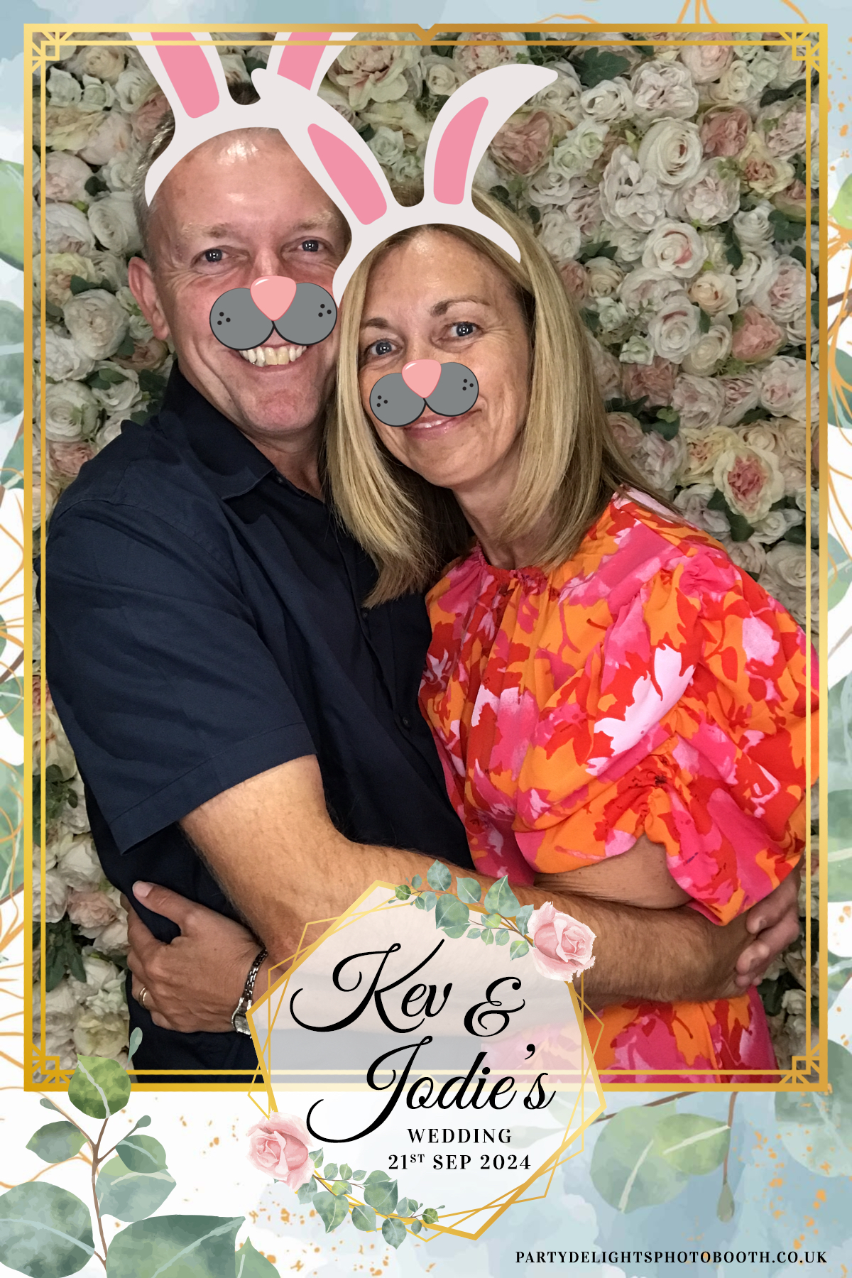 Jodie and kevs wedding | View more photos from the event at gallery.partydelightsphotobooth.co.uk/u/PartyDelightsPhotoBooth/Jodie-and-kevs-wedding
