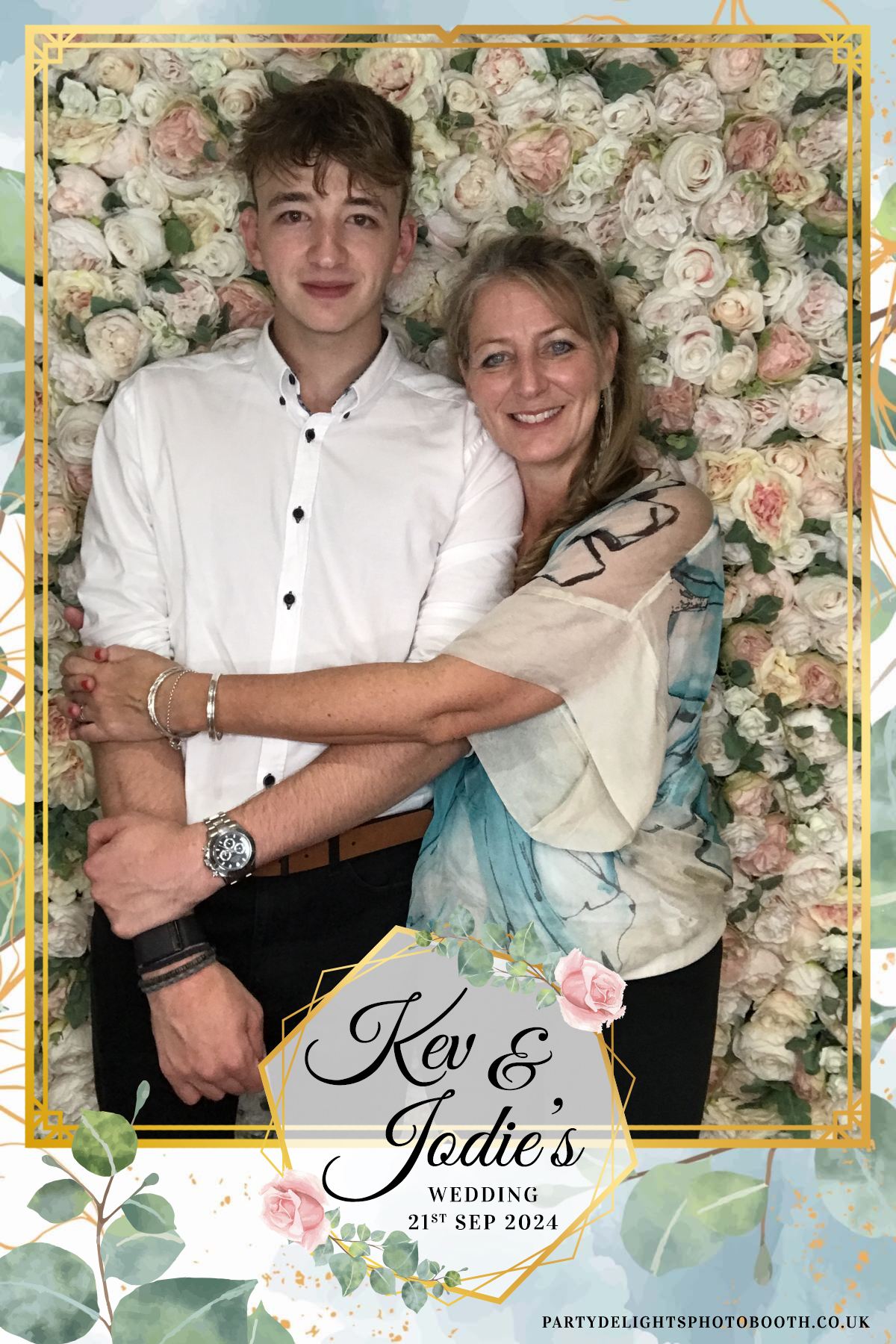 Jodie and kevs wedding | View more photos from the event at gallery.partydelightsphotobooth.co.uk/u/PartyDelightsPhotoBooth/Jodie-and-kevs-wedding