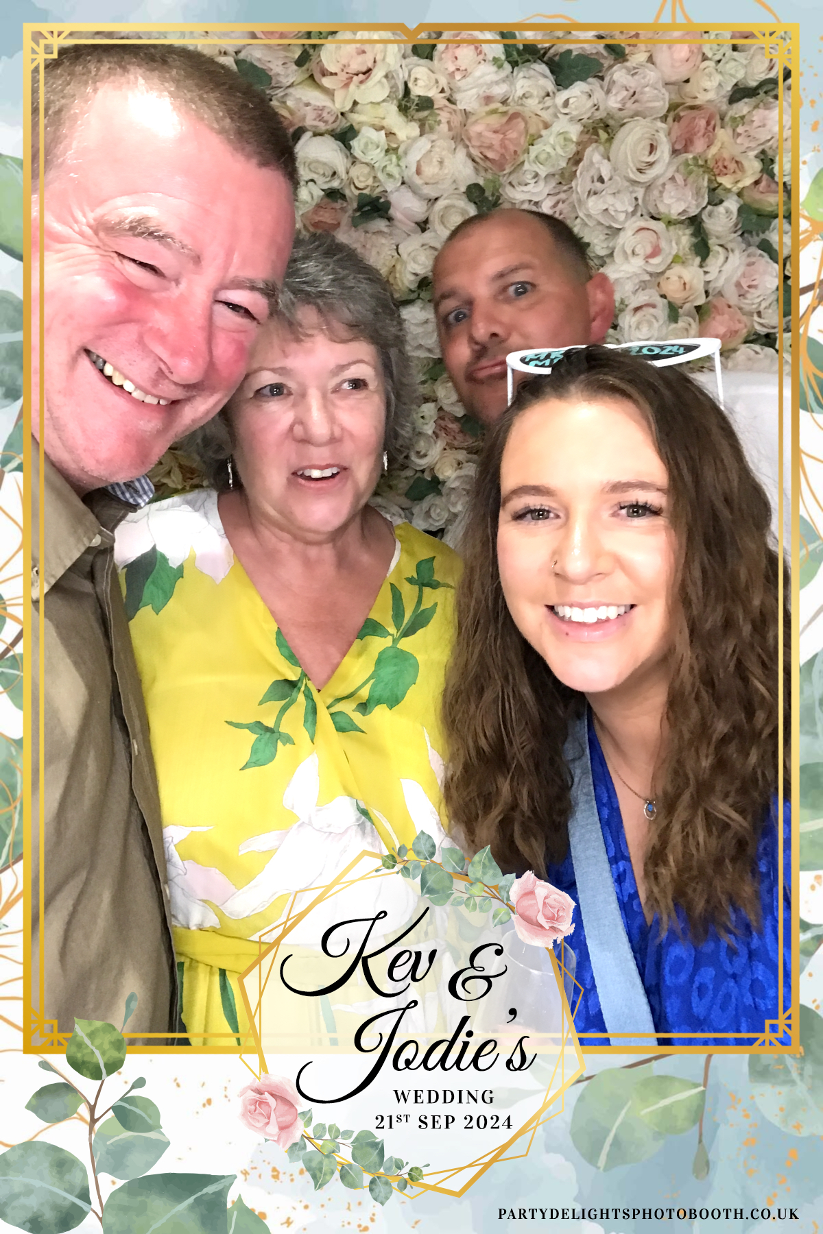 Jodie and kevs wedding | View more photos from the event at gallery.partydelightsphotobooth.co.uk/u/PartyDelightsPhotoBooth/Jodie-and-kevs-wedding