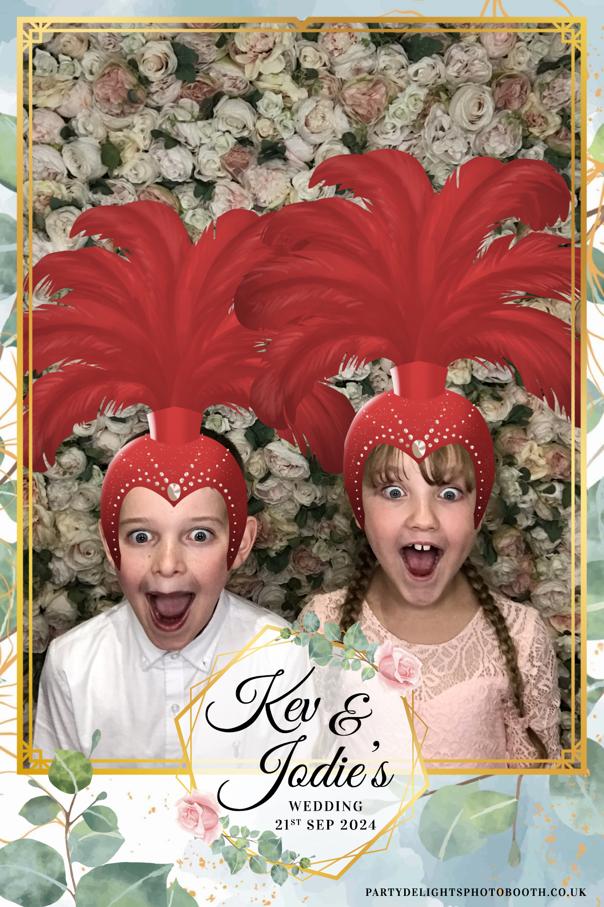 Jodie and kevs wedding | View more photos from the event at gallery.partydelightsphotobooth.co.uk/u/PartyDelightsPhotoBooth/Jodie-and-kevs-wedding