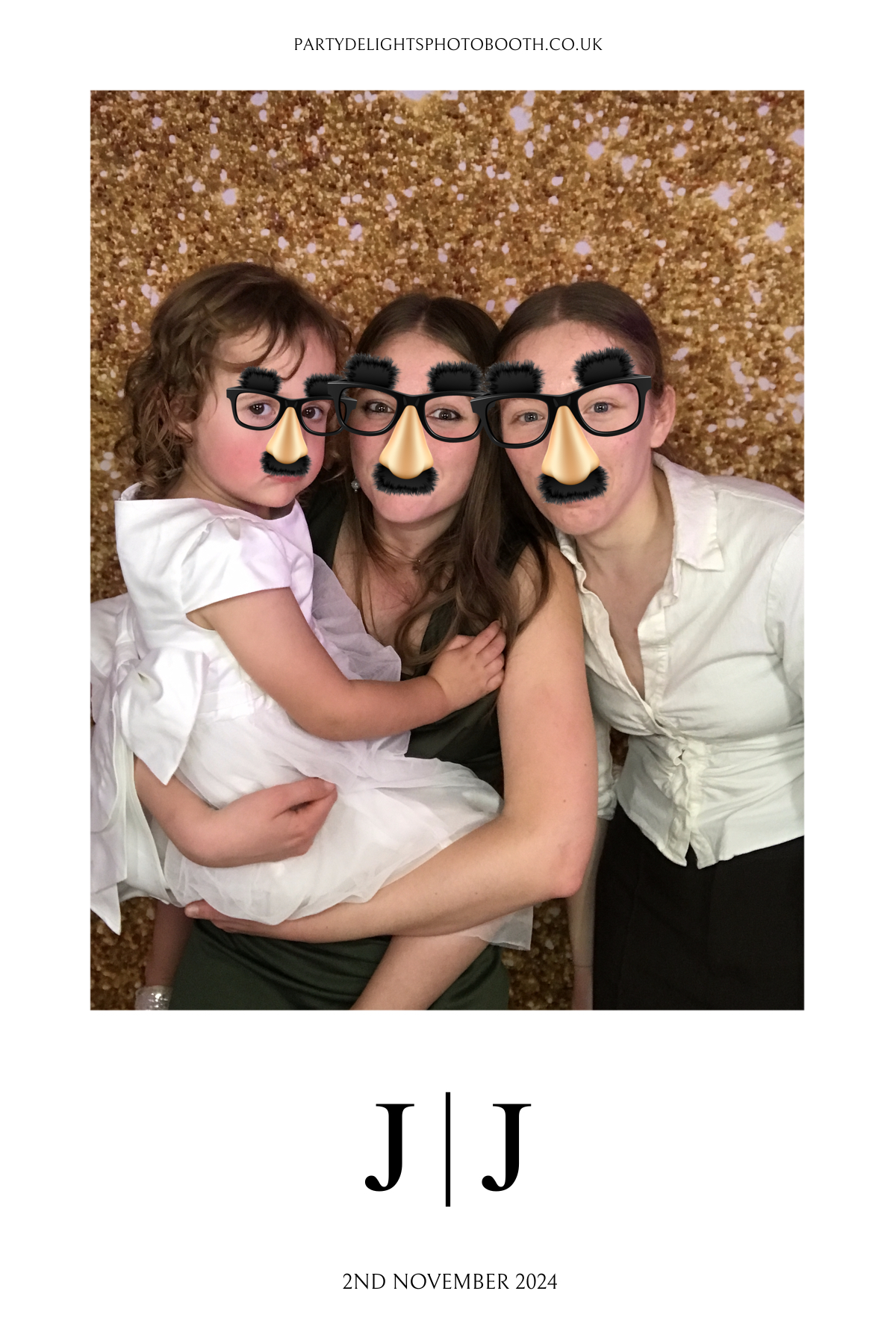 Joe & Jasmine Wedding | View more photos from the event at gallery.partydelightsphotobooth.co.uk/u/PartyDelightsPhotoBooth/Joe-Jasmine-Wedding