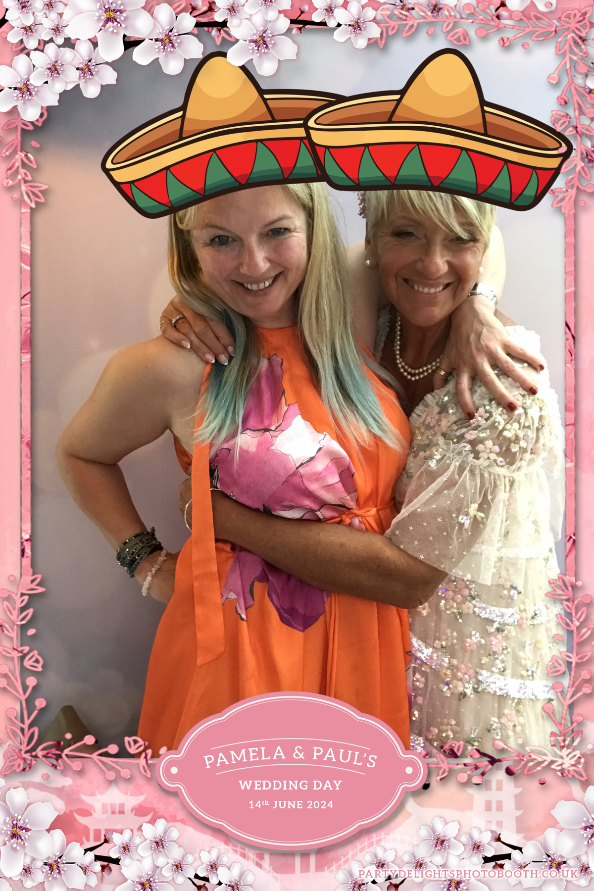 Pamela & Paul's Wedding | View more photos from the event at gallery.partydelightsphotobooth.co.uk/u/PartyDelightsPhotoBooth/Pamela-Pauls-Wedding