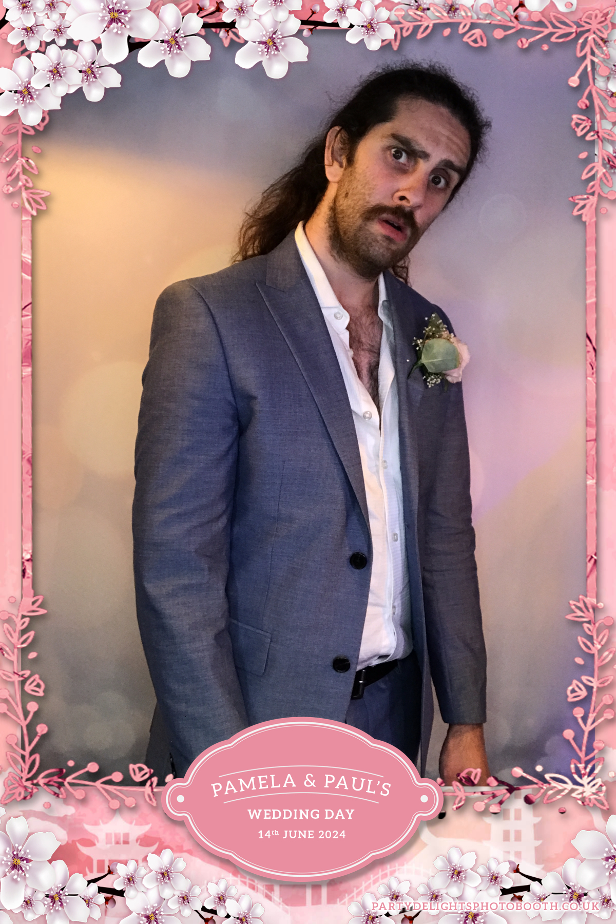 Pamela & Paul's Wedding | View more photos from the event at gallery.partydelightsphotobooth.co.uk/u/PartyDelightsPhotoBooth/Pamela-Pauls-Wedding
