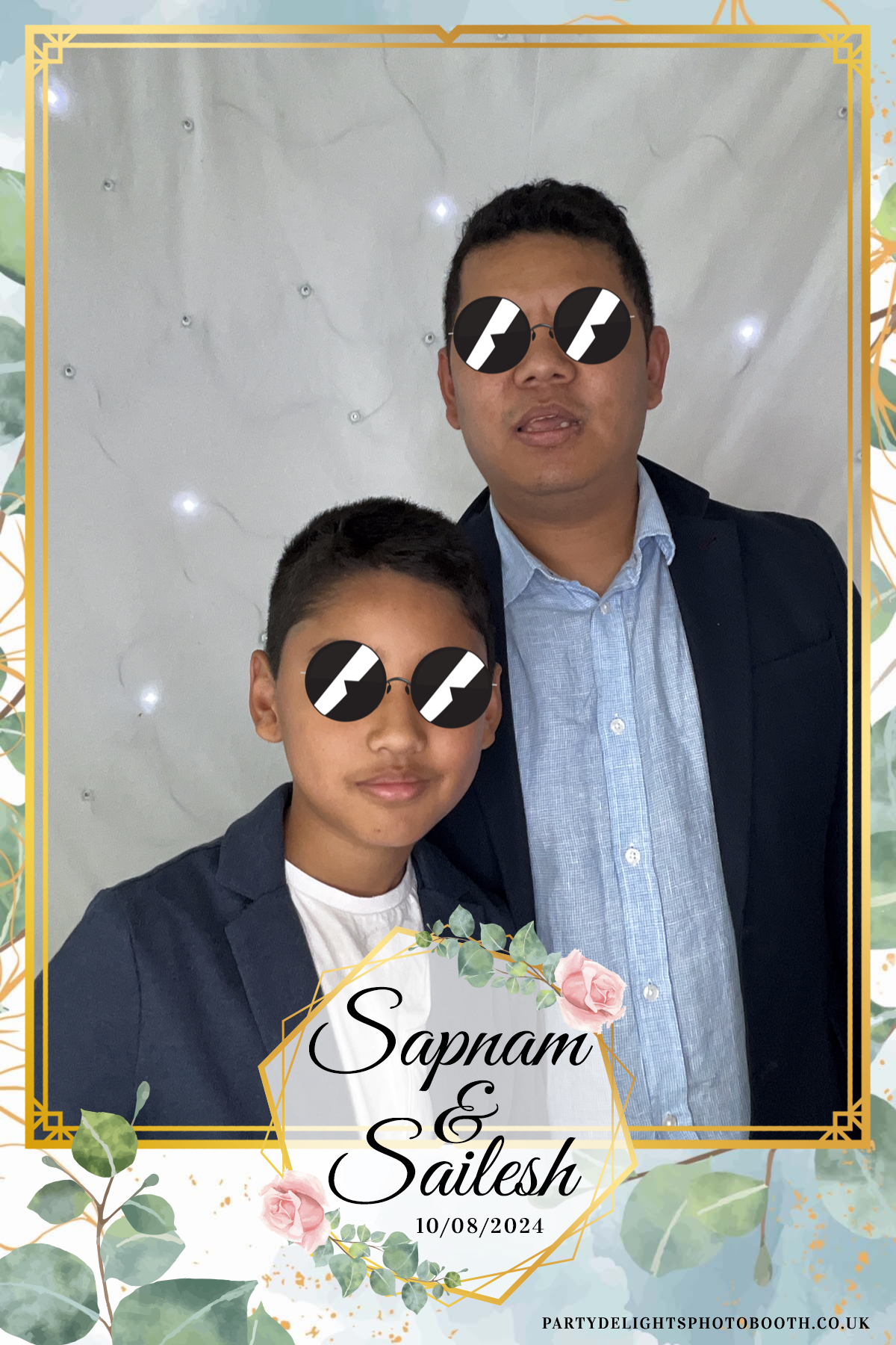 Sapnam & Sailesh Wedding | View more photos from the event at gallery.partydelightsphotobooth.co.uk/u/PartyDelightsPhotoBooth/Sapnam-Sailesh-Wedding