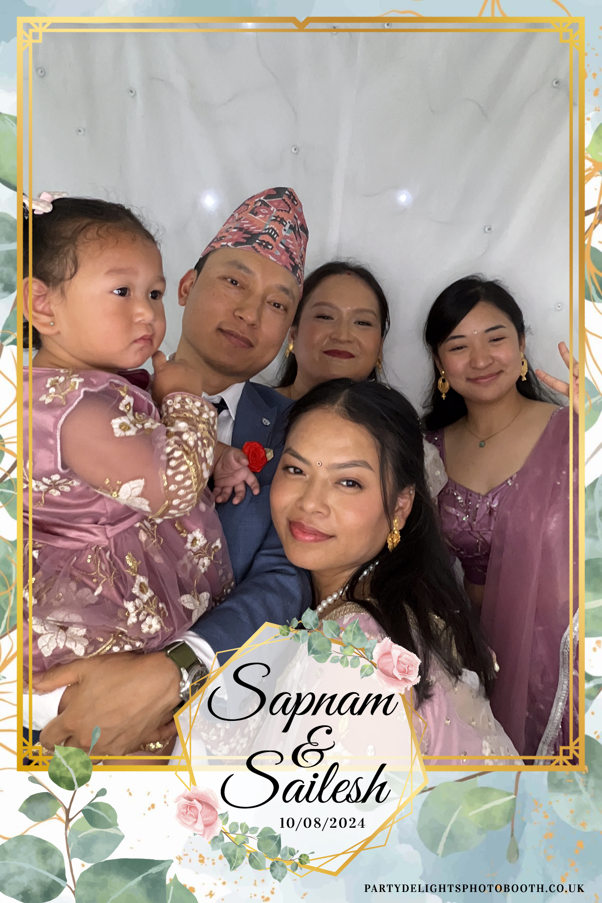 Sapnam & Sailesh Wedding | View more photos from the event at gallery.partydelightsphotobooth.co.uk/u/PartyDelightsPhotoBooth/Sapnam-Sailesh-Wedding