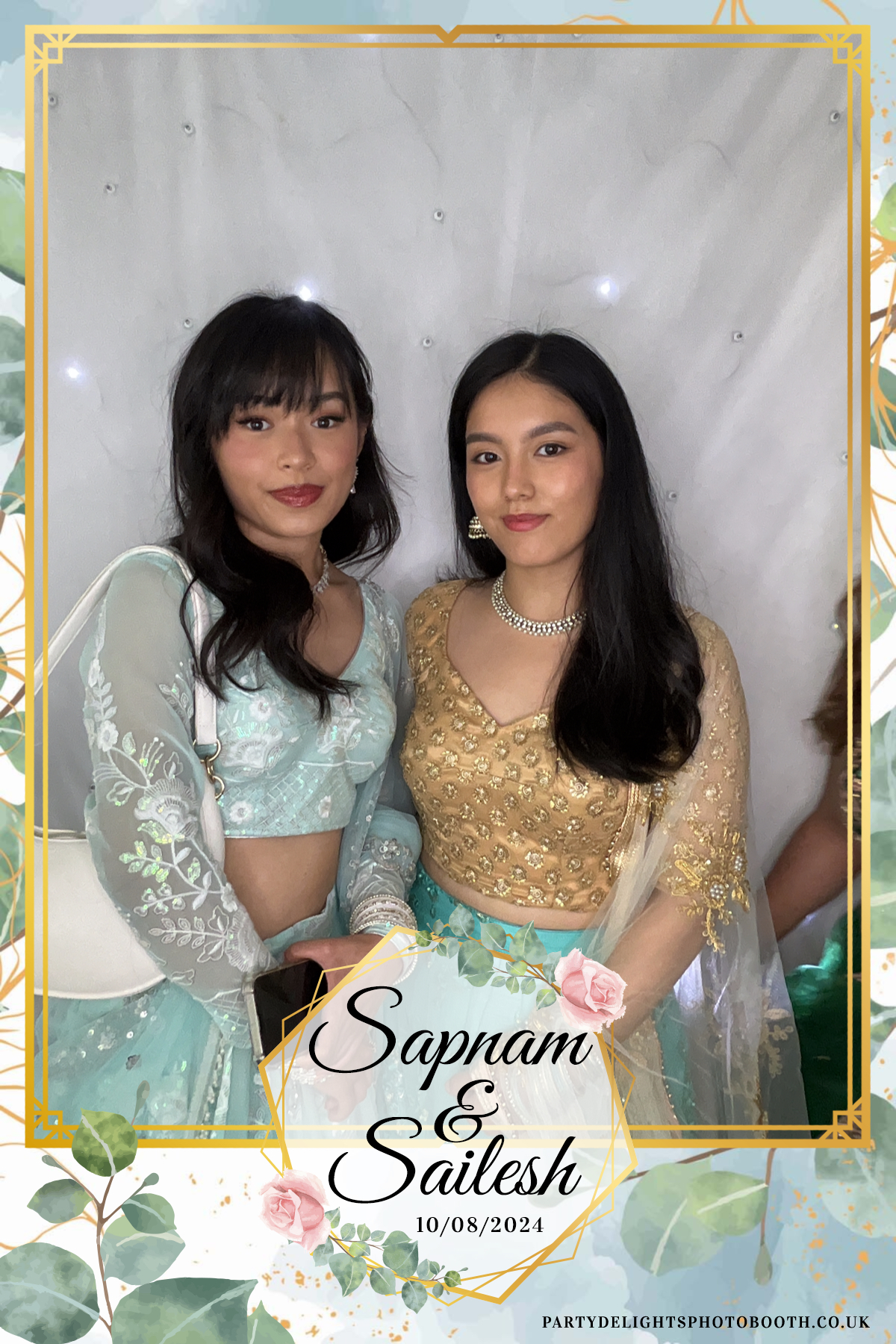 Sapnam & Sailesh Wedding | View more photos from the event at gallery.partydelightsphotobooth.co.uk/u/PartyDelightsPhotoBooth/Sapnam-Sailesh-Wedding