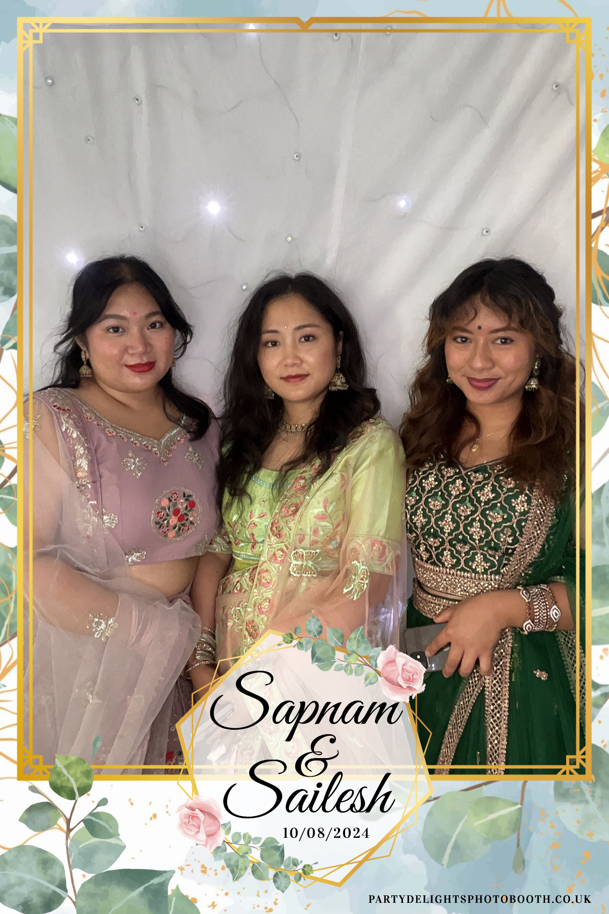 Sapnam & Sailesh Wedding | View more photos from the event at gallery.partydelightsphotobooth.co.uk/u/PartyDelightsPhotoBooth/Sapnam-Sailesh-Wedding
