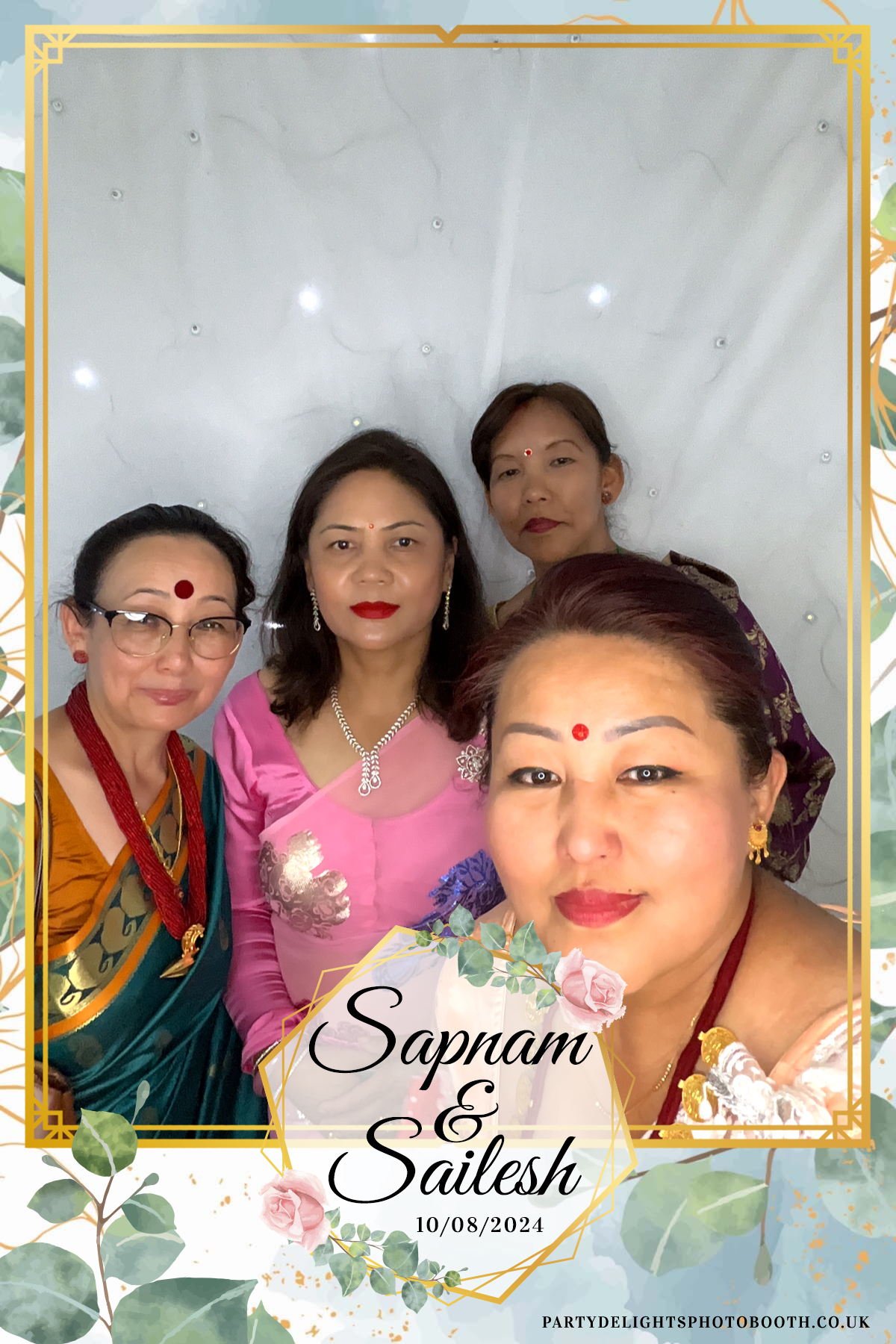 Sapnam & Sailesh Wedding | View more photos from the event at gallery.partydelightsphotobooth.co.uk/u/PartyDelightsPhotoBooth/Sapnam-Sailesh-Wedding
