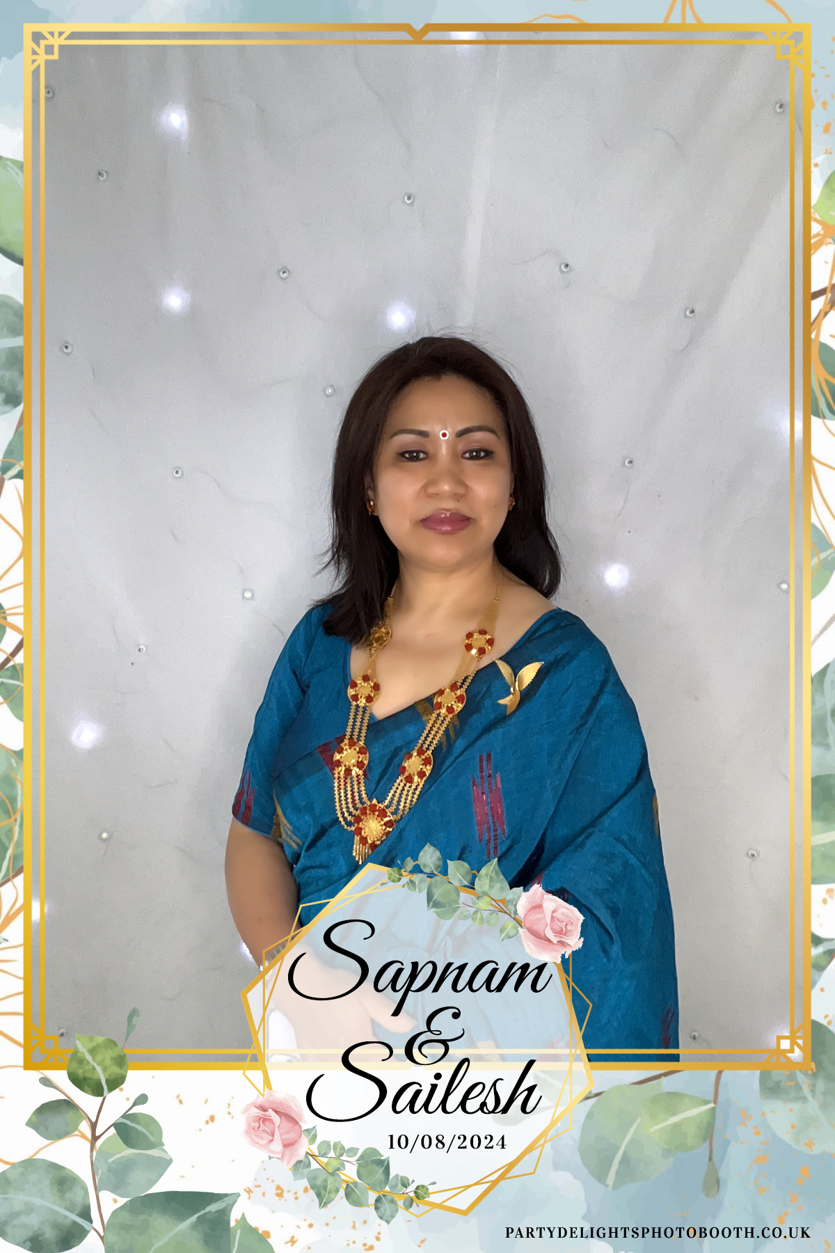 Sapnam & Sailesh Wedding | View more photos from the event at gallery.partydelightsphotobooth.co.uk/u/PartyDelightsPhotoBooth/Sapnam-Sailesh-Wedding
