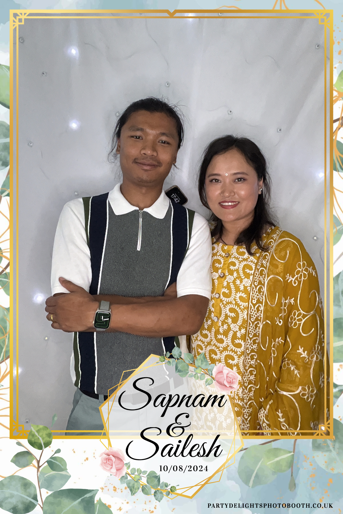 Sapnam & Sailesh Wedding | View more photos from the event at gallery.partydelightsphotobooth.co.uk/u/PartyDelightsPhotoBooth/Sapnam-Sailesh-Wedding