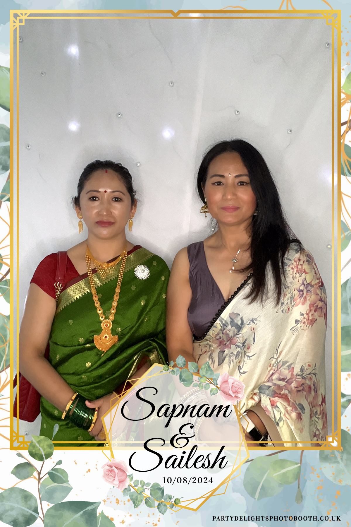 Sapnam & Sailesh Wedding | View more photos from the event at gallery.partydelightsphotobooth.co.uk/u/PartyDelightsPhotoBooth/Sapnam-Sailesh-Wedding