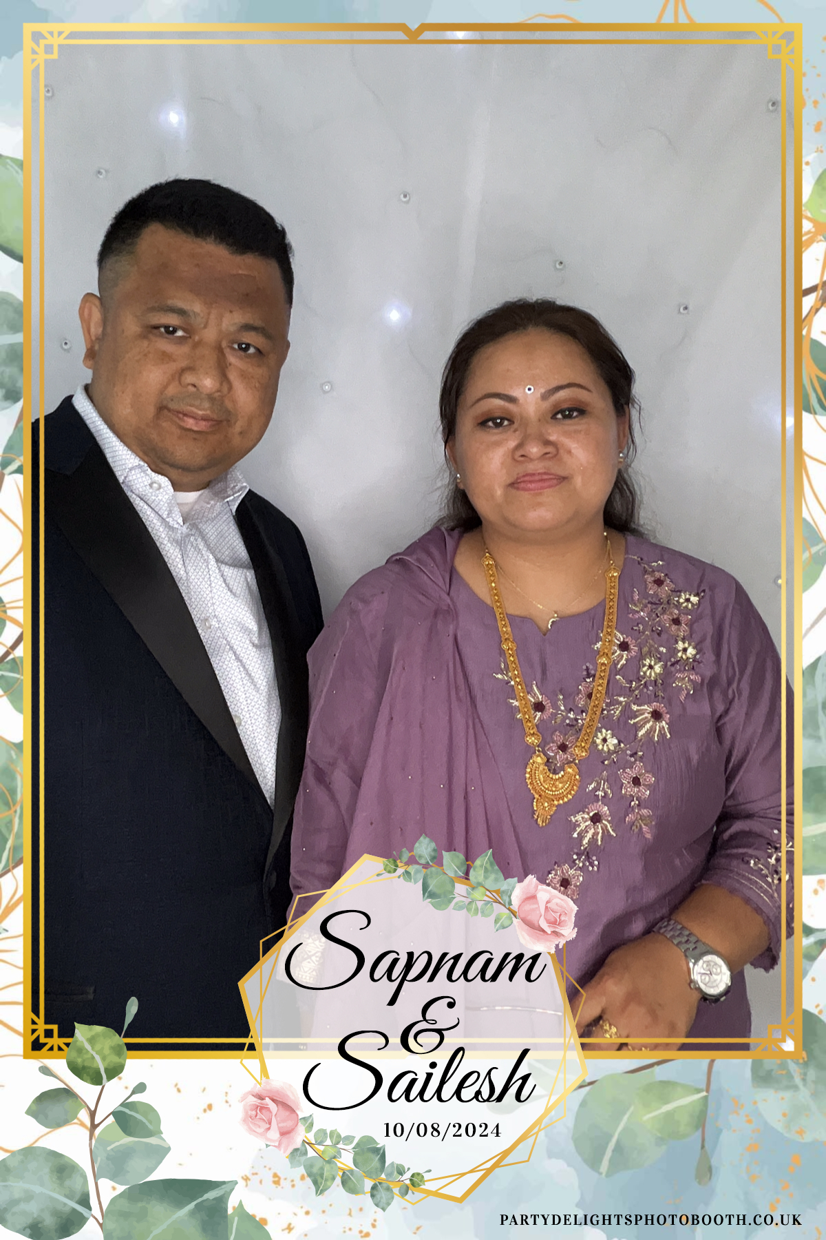 Sapnam & Sailesh Wedding | View more photos from the event at gallery.partydelightsphotobooth.co.uk/u/PartyDelightsPhotoBooth/Sapnam-Sailesh-Wedding