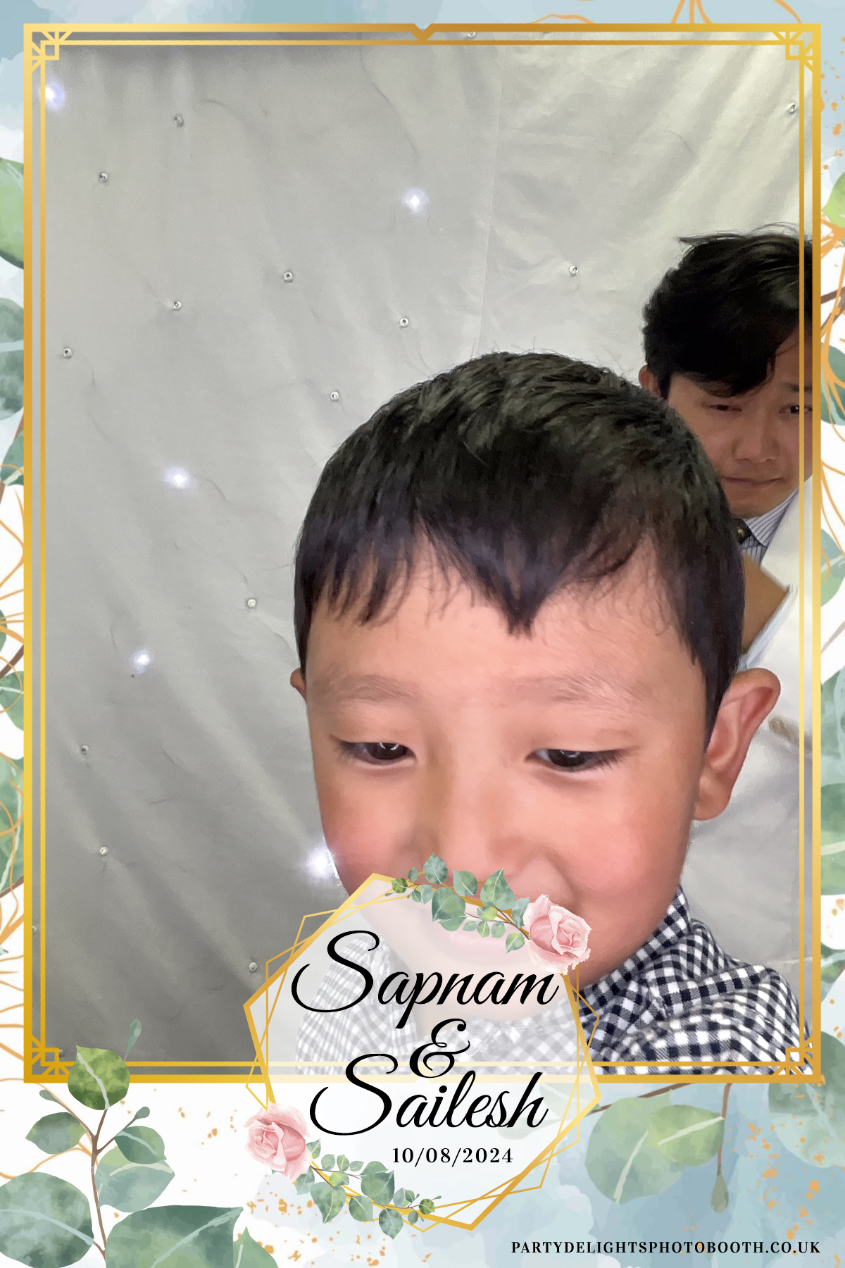 Sapnam & Sailesh Wedding | View more photos from the event at gallery.partydelightsphotobooth.co.uk/u/PartyDelightsPhotoBooth/Sapnam-Sailesh-Wedding