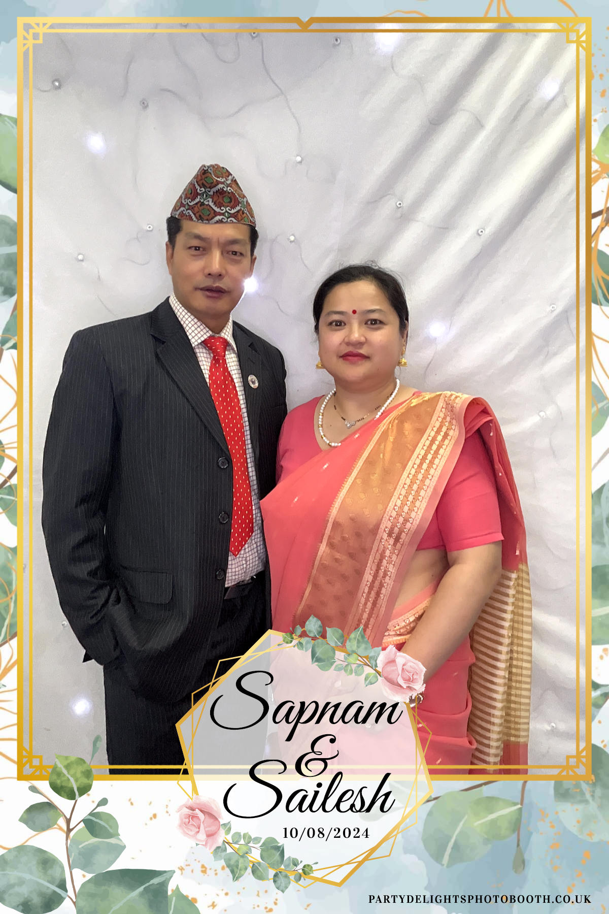 Sapnam & Sailesh Wedding | View more photos from the event at gallery.partydelightsphotobooth.co.uk/u/PartyDelightsPhotoBooth/Sapnam-Sailesh-Wedding