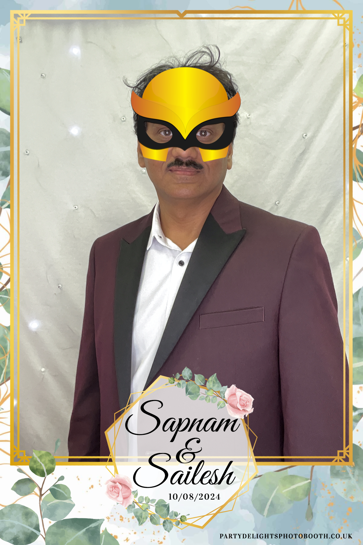 Sapnam & Sailesh Wedding | View more photos from the event at gallery.partydelightsphotobooth.co.uk/u/PartyDelightsPhotoBooth/Sapnam-Sailesh-Wedding