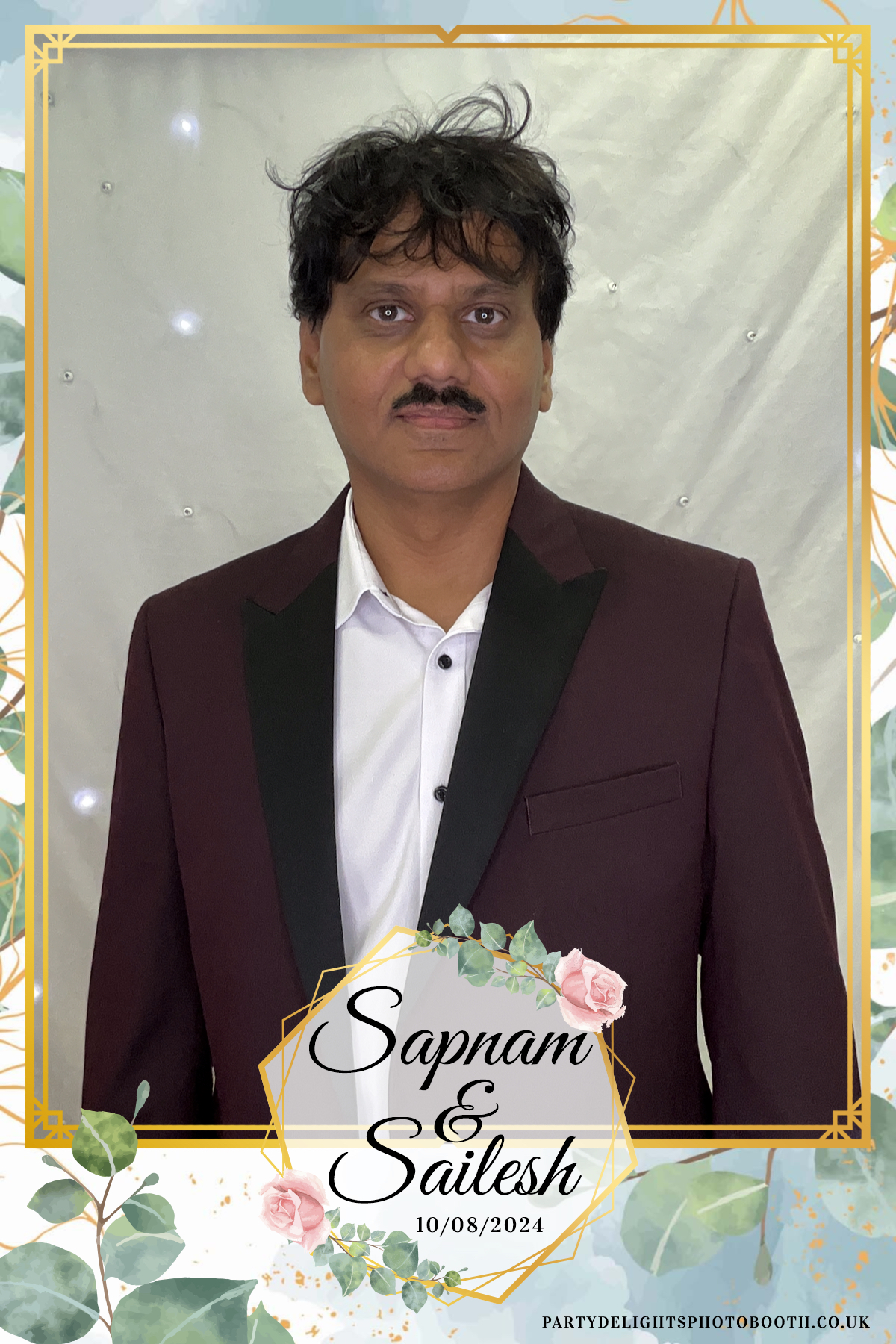 Sapnam & Sailesh Wedding | View more photos from the event at gallery.partydelightsphotobooth.co.uk/u/PartyDelightsPhotoBooth/Sapnam-Sailesh-Wedding