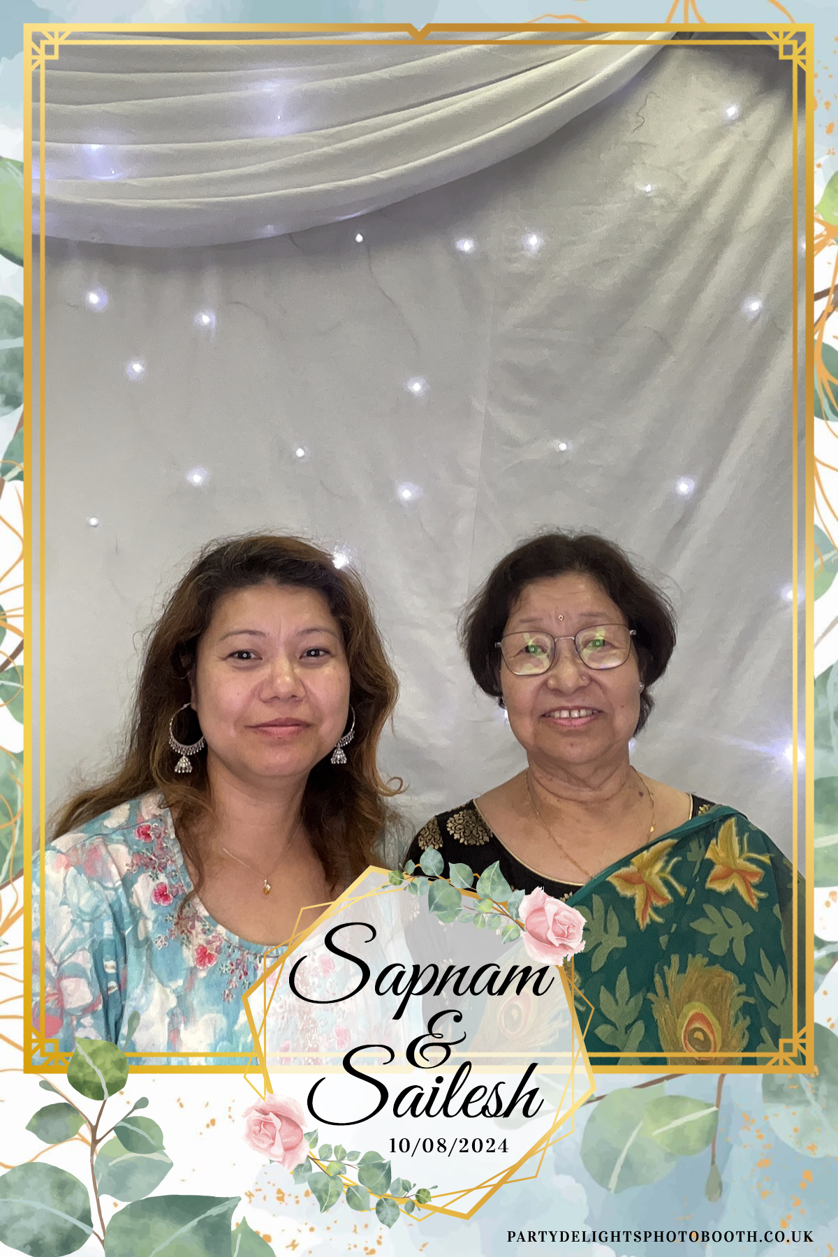 Sapnam & Sailesh Wedding | View more photos from the event at gallery.partydelightsphotobooth.co.uk/u/PartyDelightsPhotoBooth/Sapnam-Sailesh-Wedding