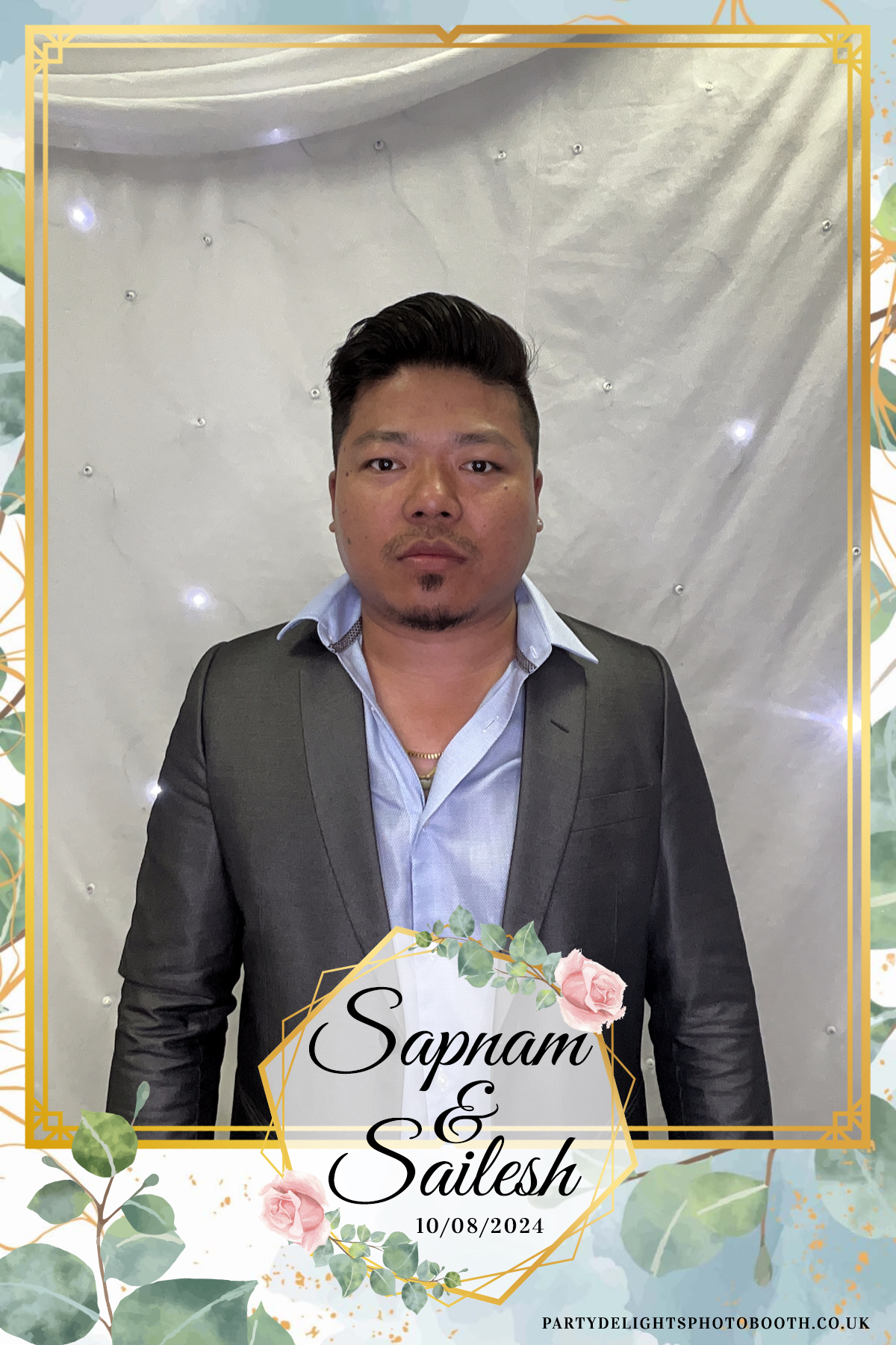 Sapnam & Sailesh Wedding | View more photos from the event at gallery.partydelightsphotobooth.co.uk/u/PartyDelightsPhotoBooth/Sapnam-Sailesh-Wedding