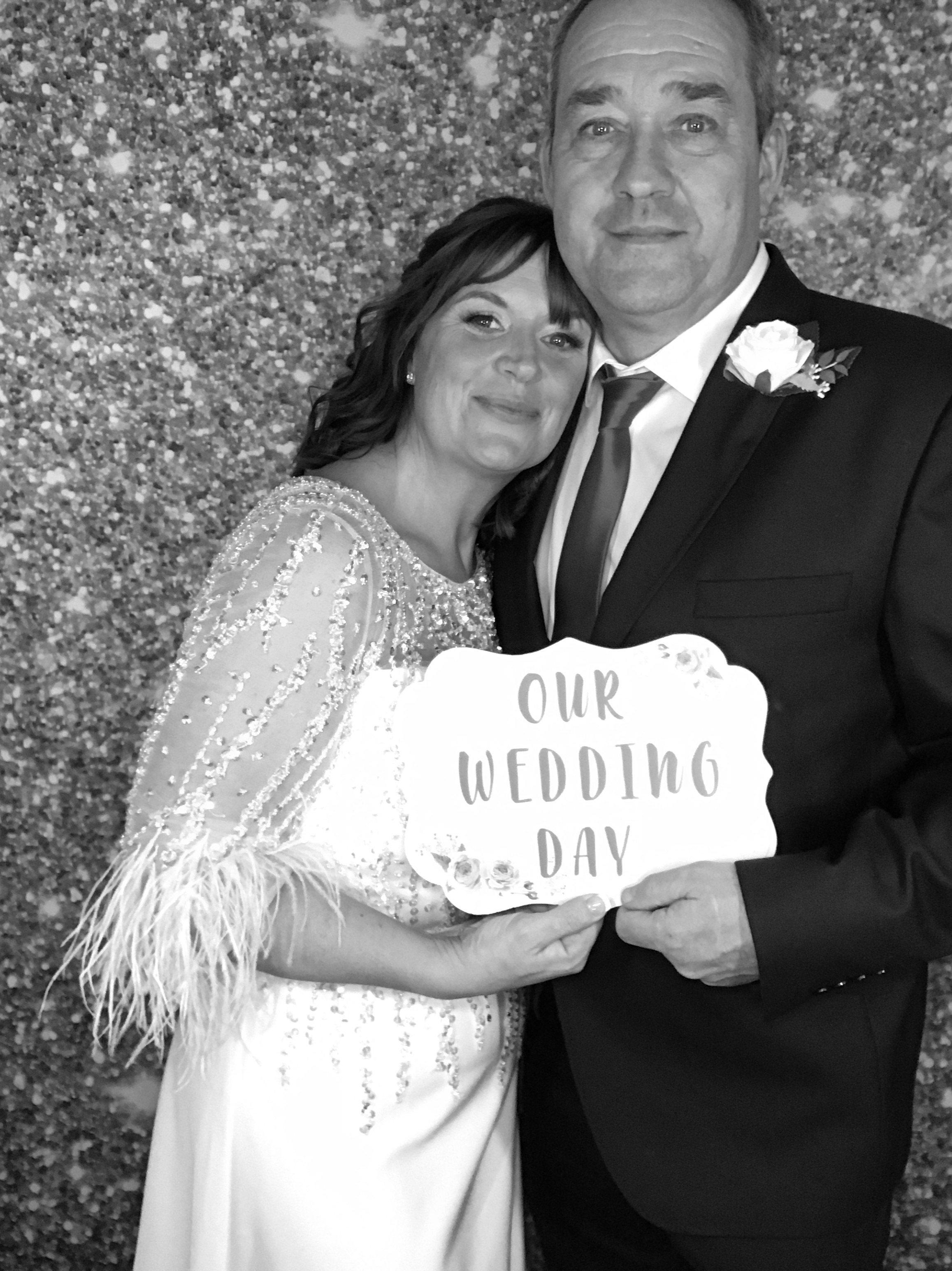 Simon and Carla’s Wedding | View more photos from the event at gallery.partydelightsphotobooth.co.uk/u/PartyDelightsPhotoBooth/Simon-and-Carla’s-Wedding
