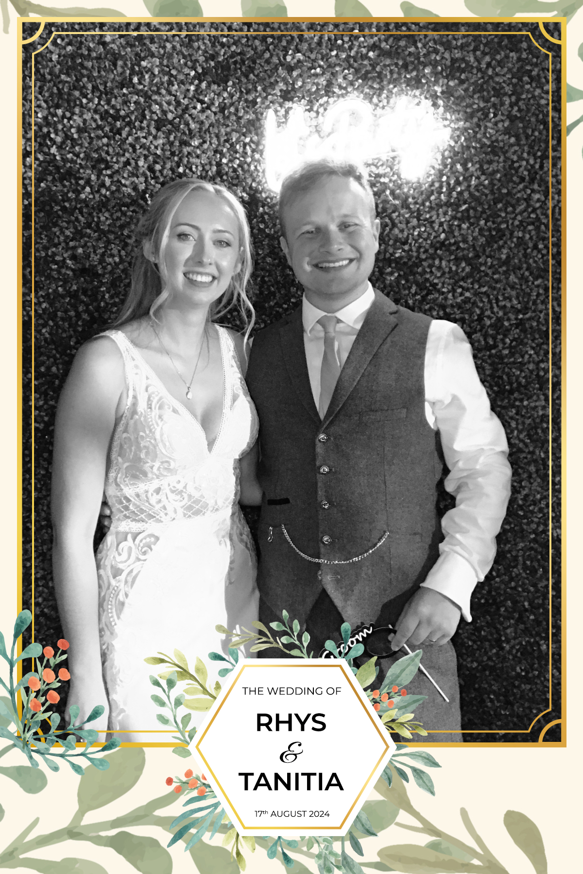 Tanitia & Rhys’ Wedding | View more photos from the event at gallery.partydelightsphotobooth.co.uk/u/PartyDelightsPhotoBooth/Tanitia-Rhys’-Wedding