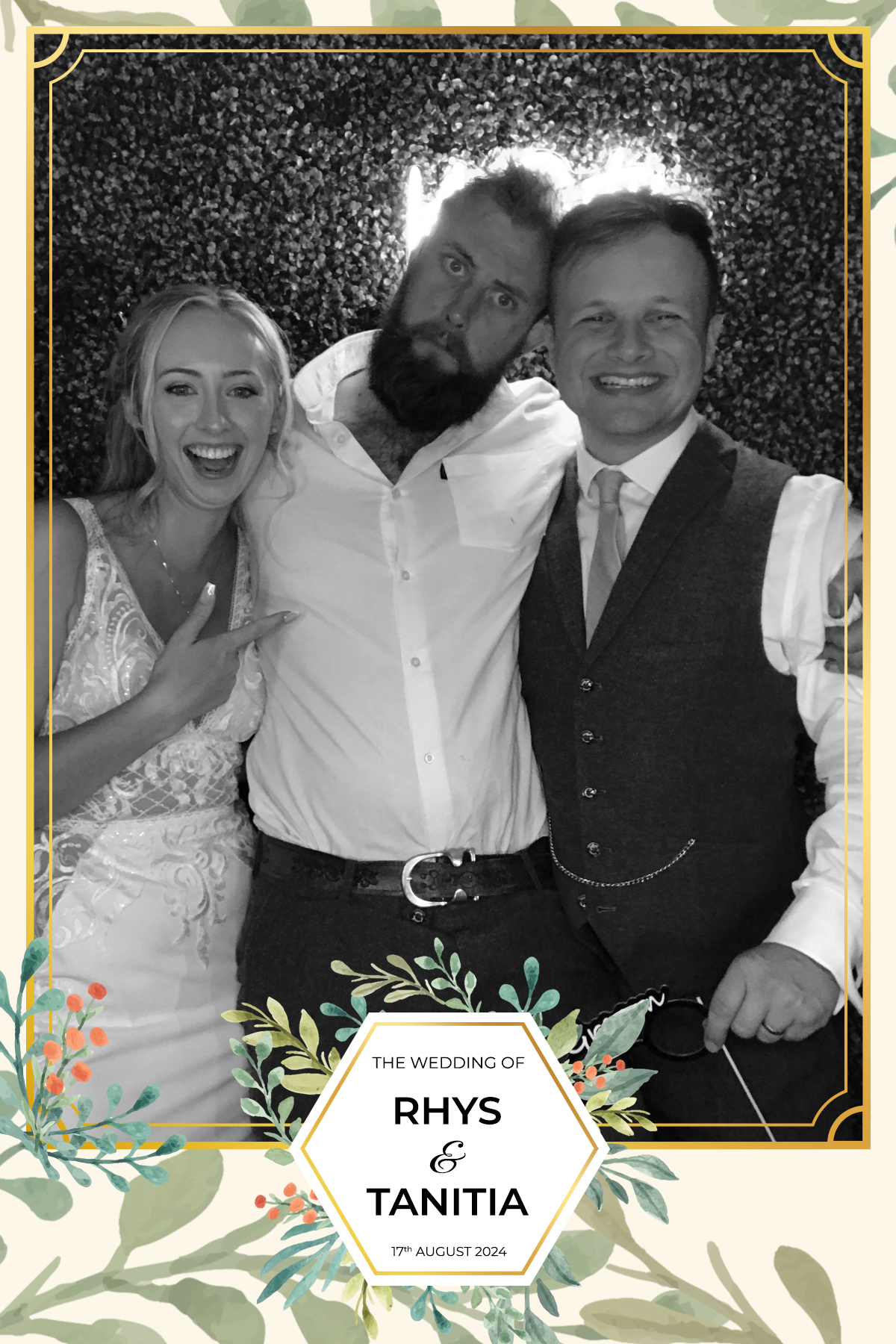 Tanitia & Rhys’ Wedding | View more photos from the event at gallery.partydelightsphotobooth.co.uk/u/PartyDelightsPhotoBooth/Tanitia-Rhys’-Wedding