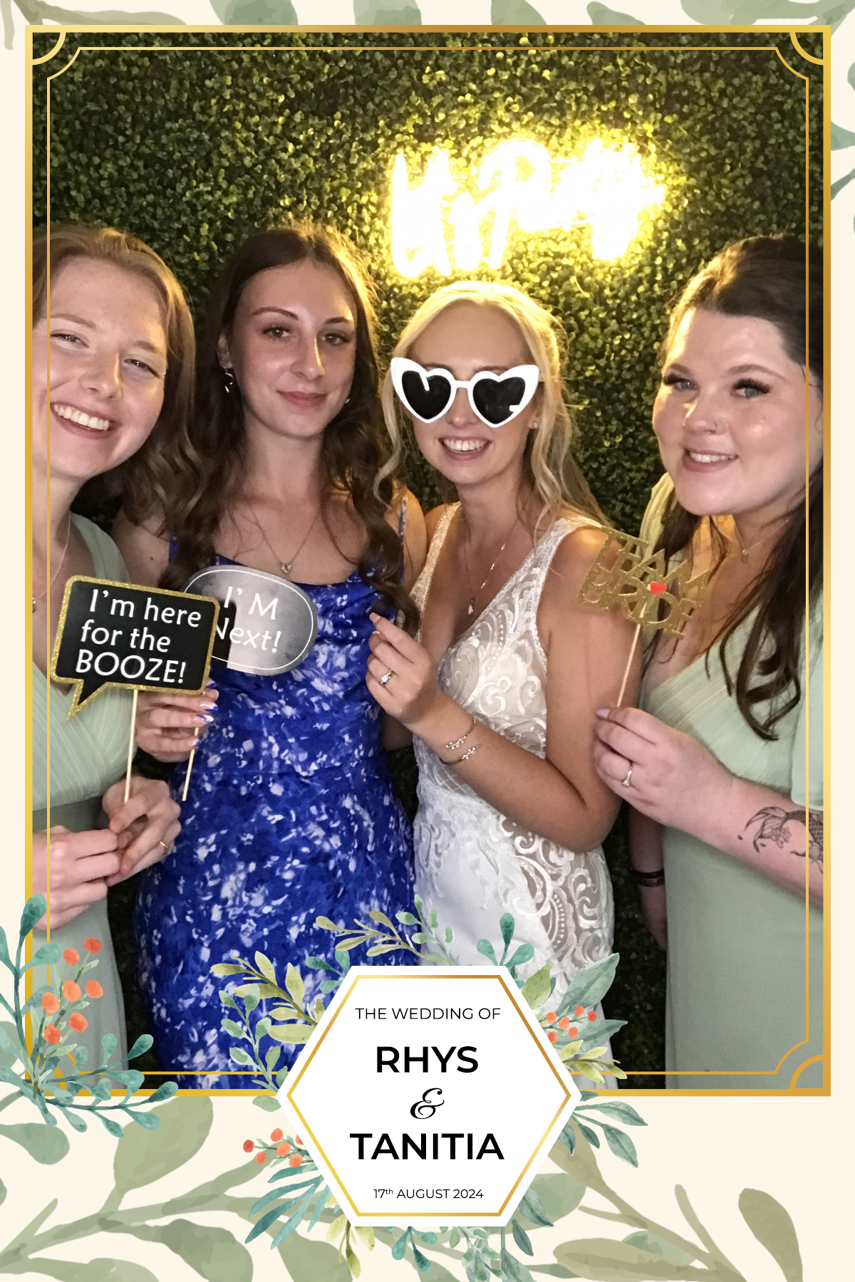 Tanitia & Rhys’ Wedding | View more photos from the event at gallery.partydelightsphotobooth.co.uk/u/PartyDelightsPhotoBooth/Tanitia-Rhys’-Wedding