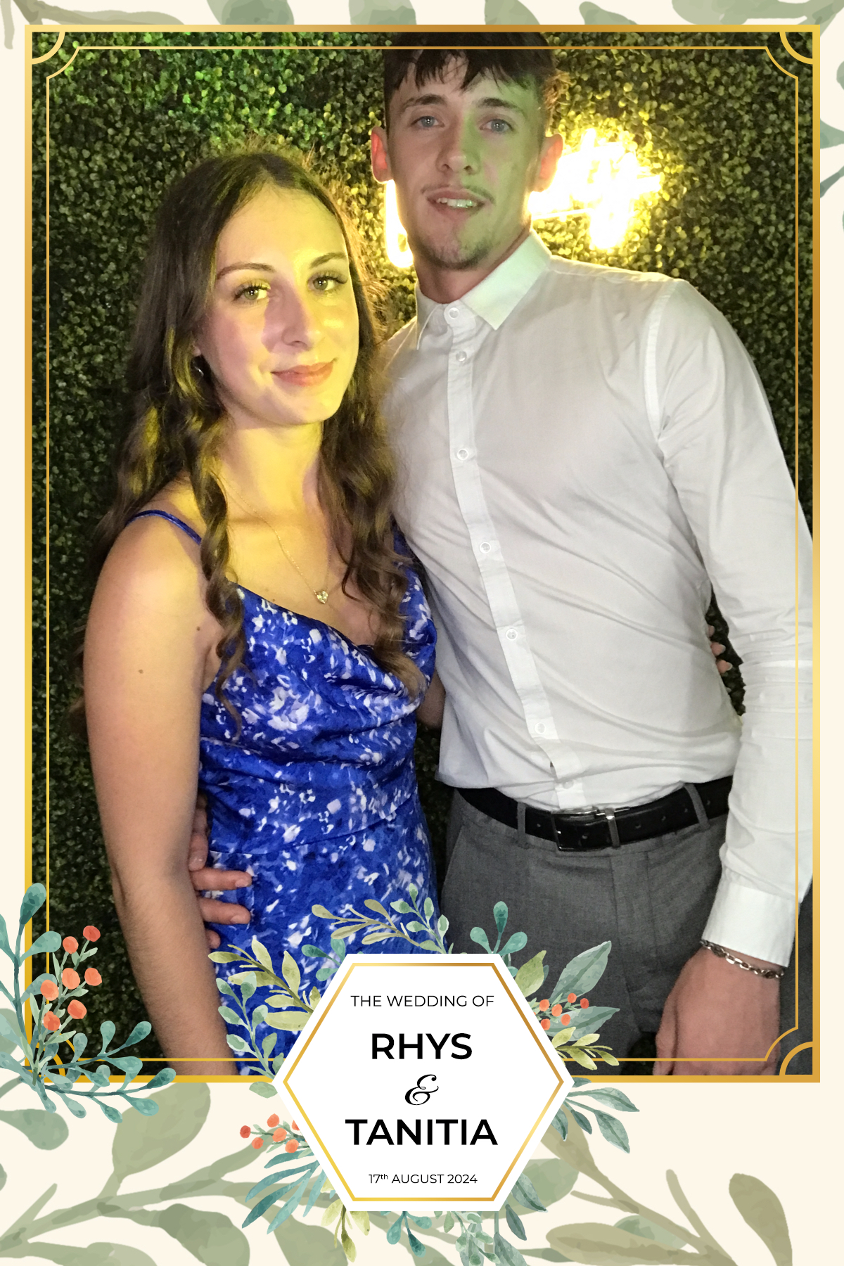 Tanitia & Rhys’ Wedding | View more photos from the event at gallery.partydelightsphotobooth.co.uk/u/PartyDelightsPhotoBooth/Tanitia-Rhys’-Wedding