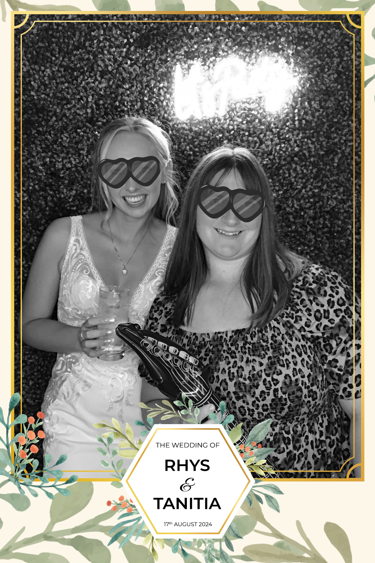 Tanitia & Rhys’ Wedding | View more photos from the event at gallery.partydelightsphotobooth.co.uk/u/PartyDelightsPhotoBooth/Tanitia-Rhys’-Wedding