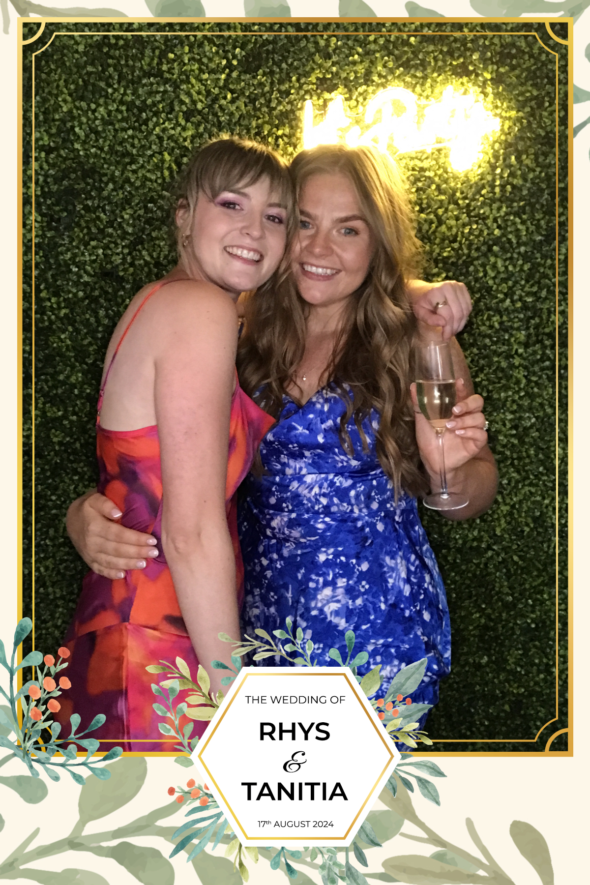 Tanitia & Rhys’ Wedding | View more photos from the event at gallery.partydelightsphotobooth.co.uk/u/PartyDelightsPhotoBooth/Tanitia-Rhys’-Wedding