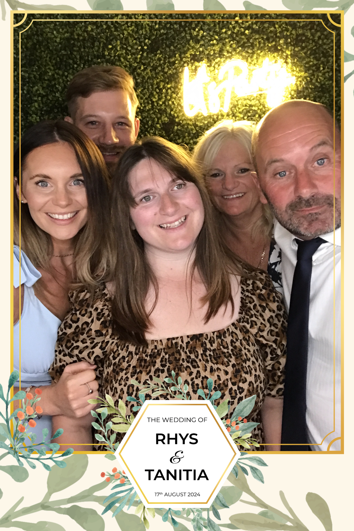Tanitia & Rhys’ Wedding | View more photos from the event at gallery.partydelightsphotobooth.co.uk/u/PartyDelightsPhotoBooth/Tanitia-Rhys’-Wedding