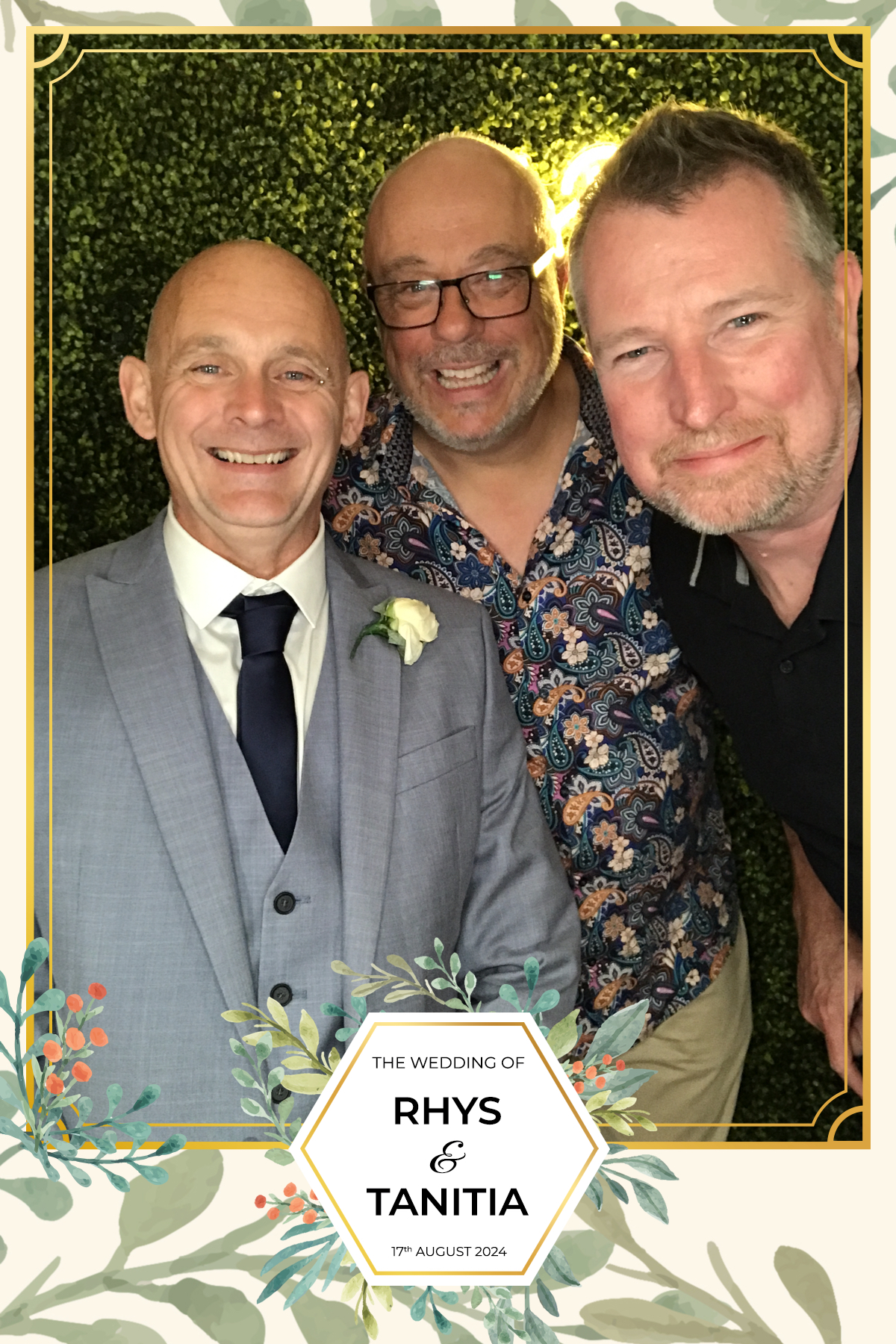 Tanitia & Rhys’ Wedding | View more photos from the event at gallery.partydelightsphotobooth.co.uk/u/PartyDelightsPhotoBooth/Tanitia-Rhys’-Wedding