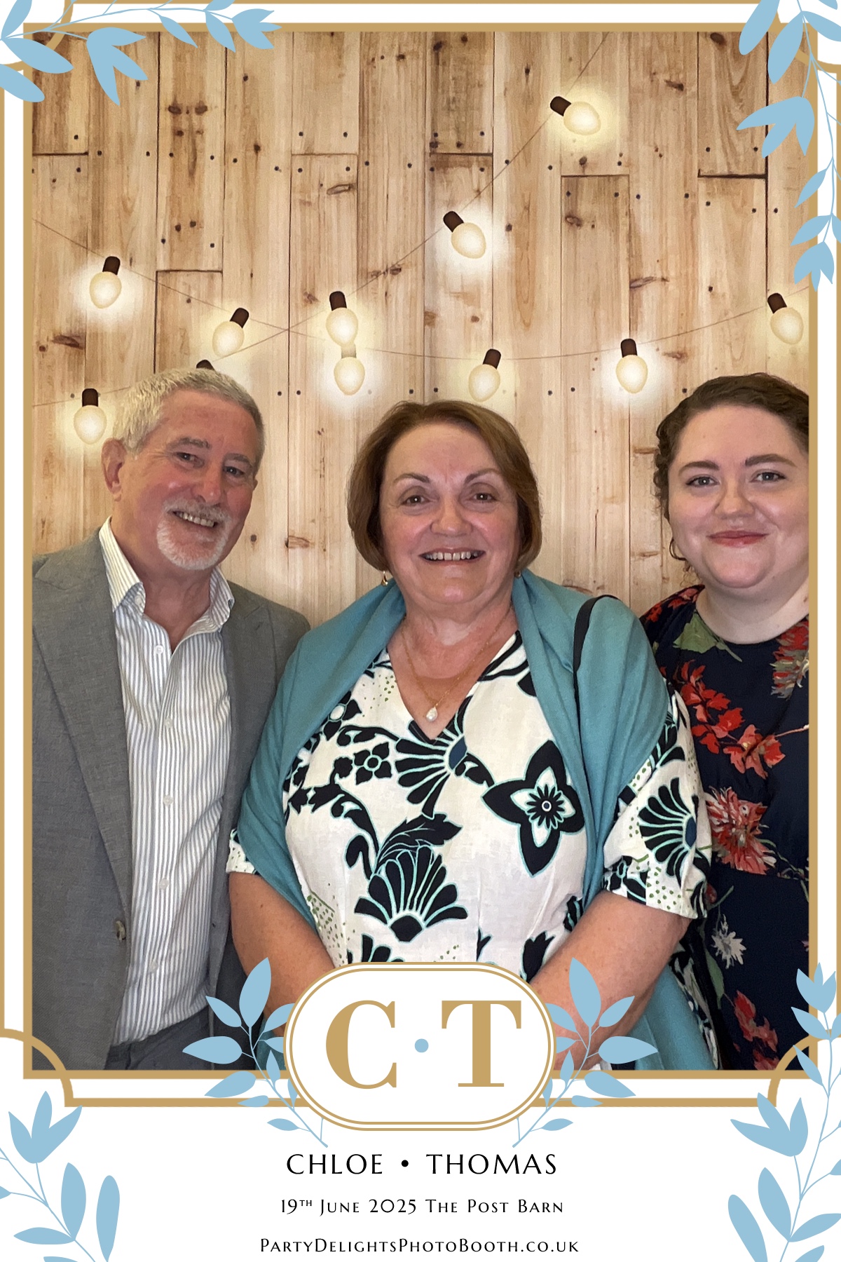 Chloe & Tom’s Wedding | View more photos from the event at gallery.partydelightsphotobooth.co.uk/u/PartyDelightsPhotoBooth/Chloe-Tom’s-Wedding